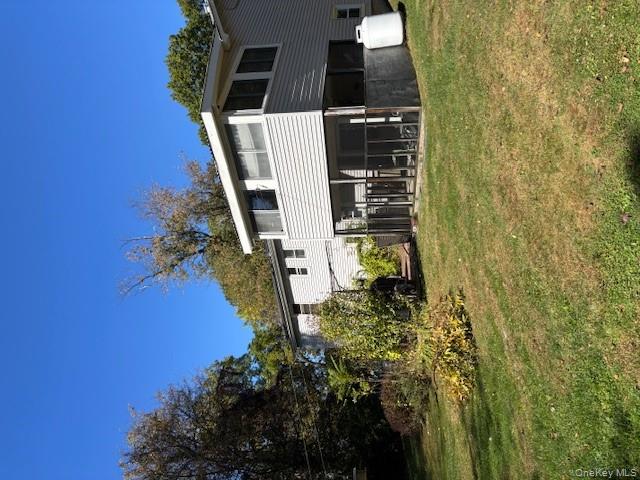 8 Rayland Road, Newburgh, NY 12550