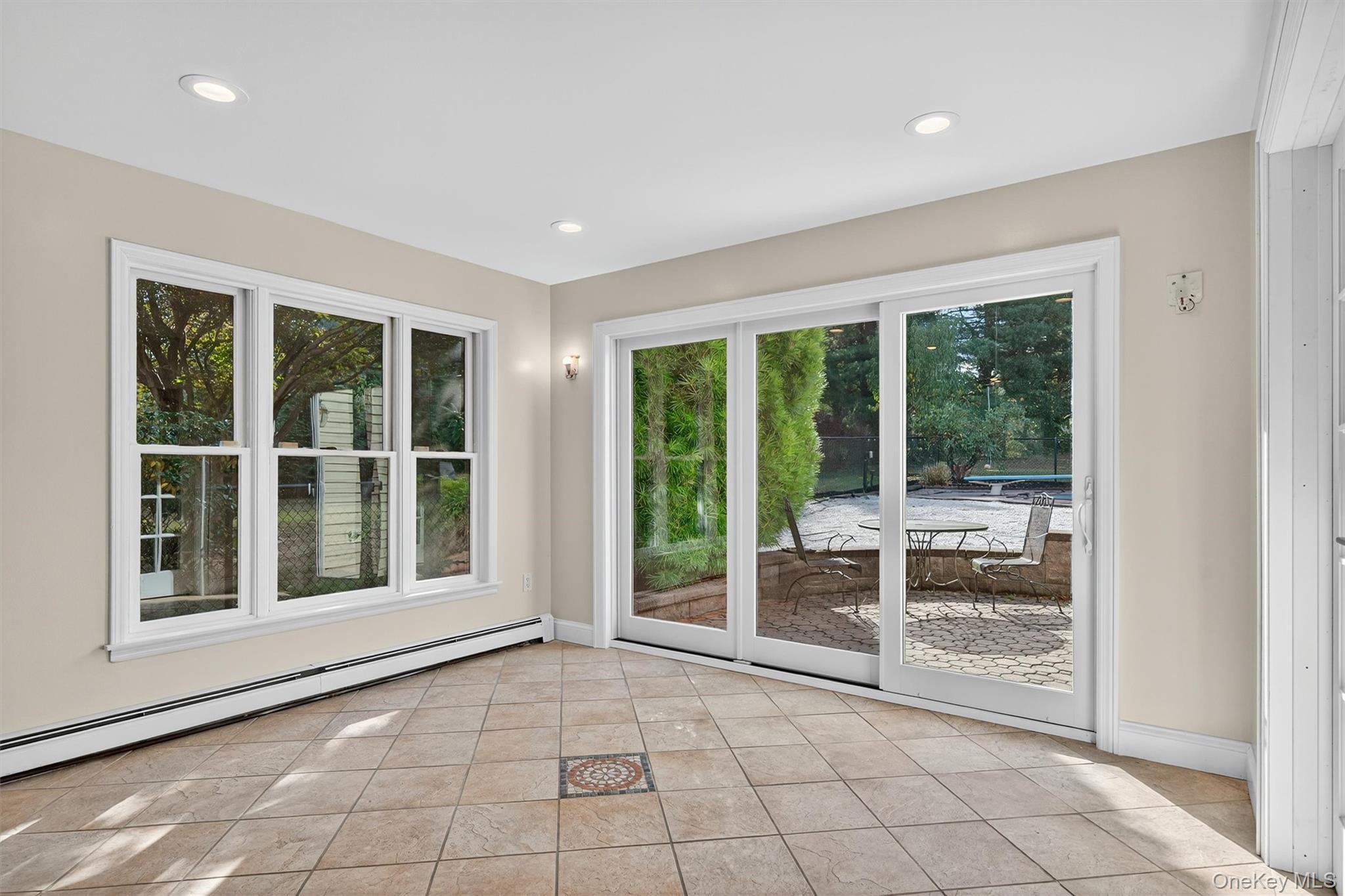 6 Bradner Drive, Warwick, NY 10990