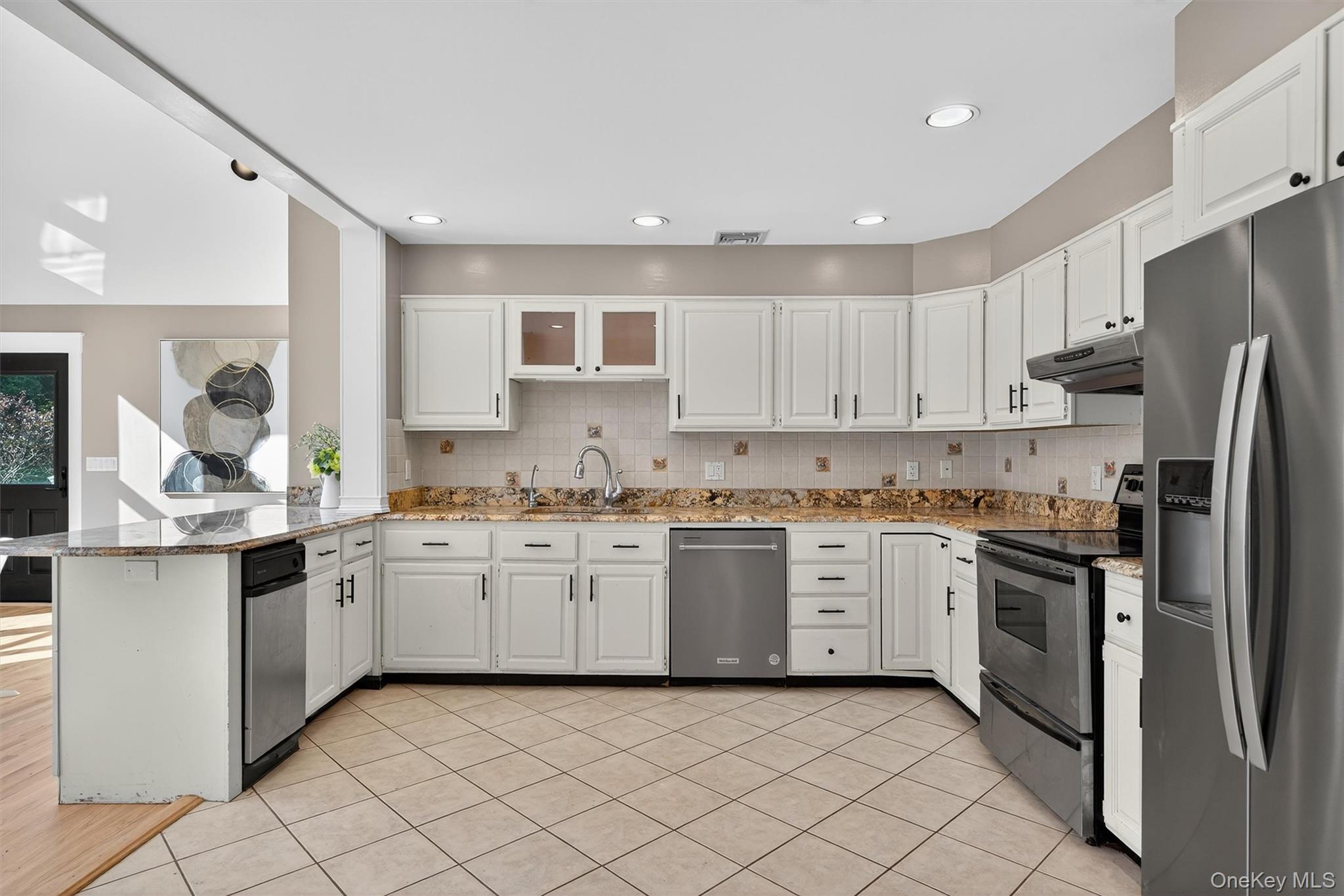 6 Bradner Drive, Warwick, NY 10990