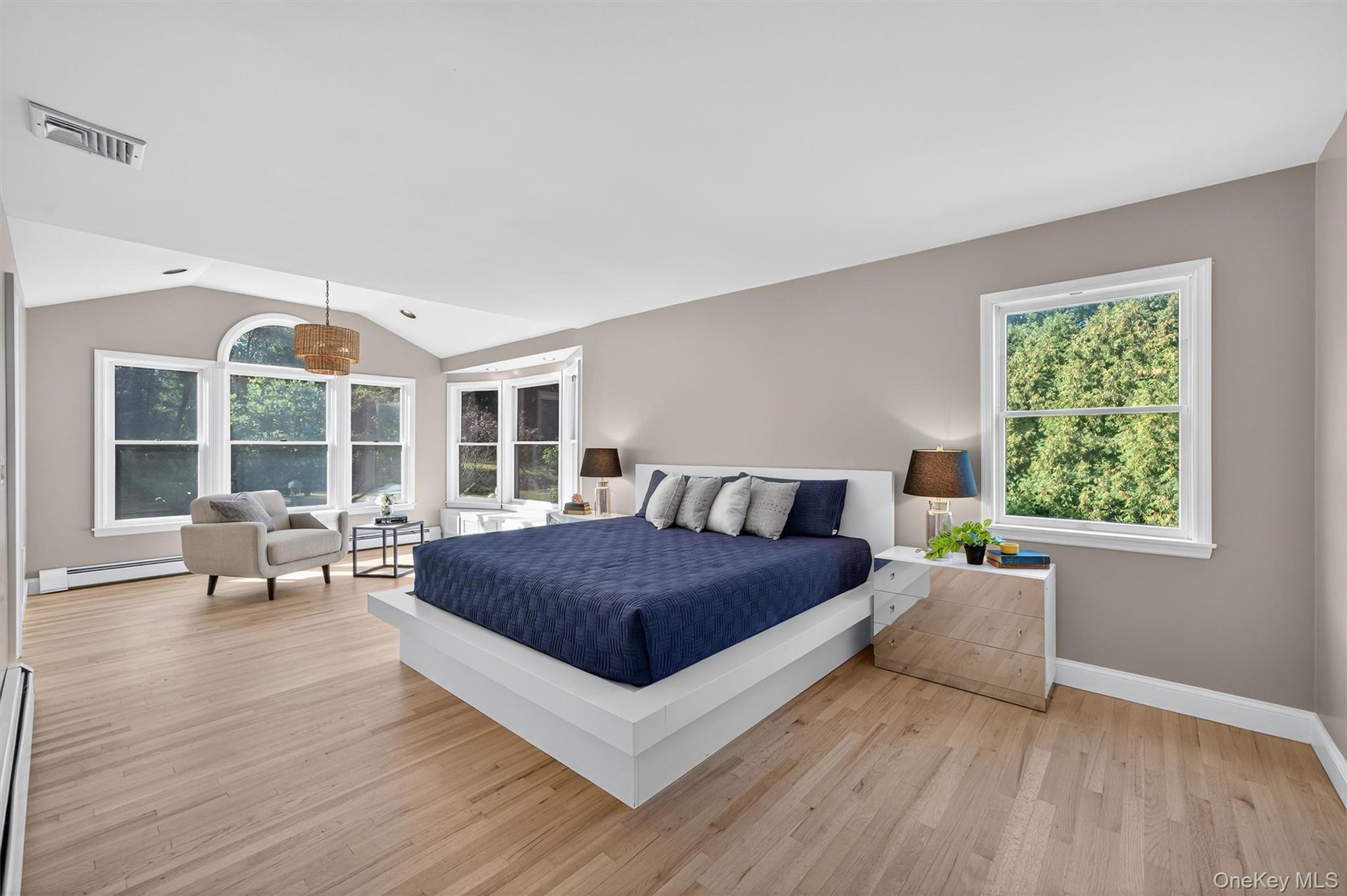 6 Bradner Drive, Warwick, NY 10990