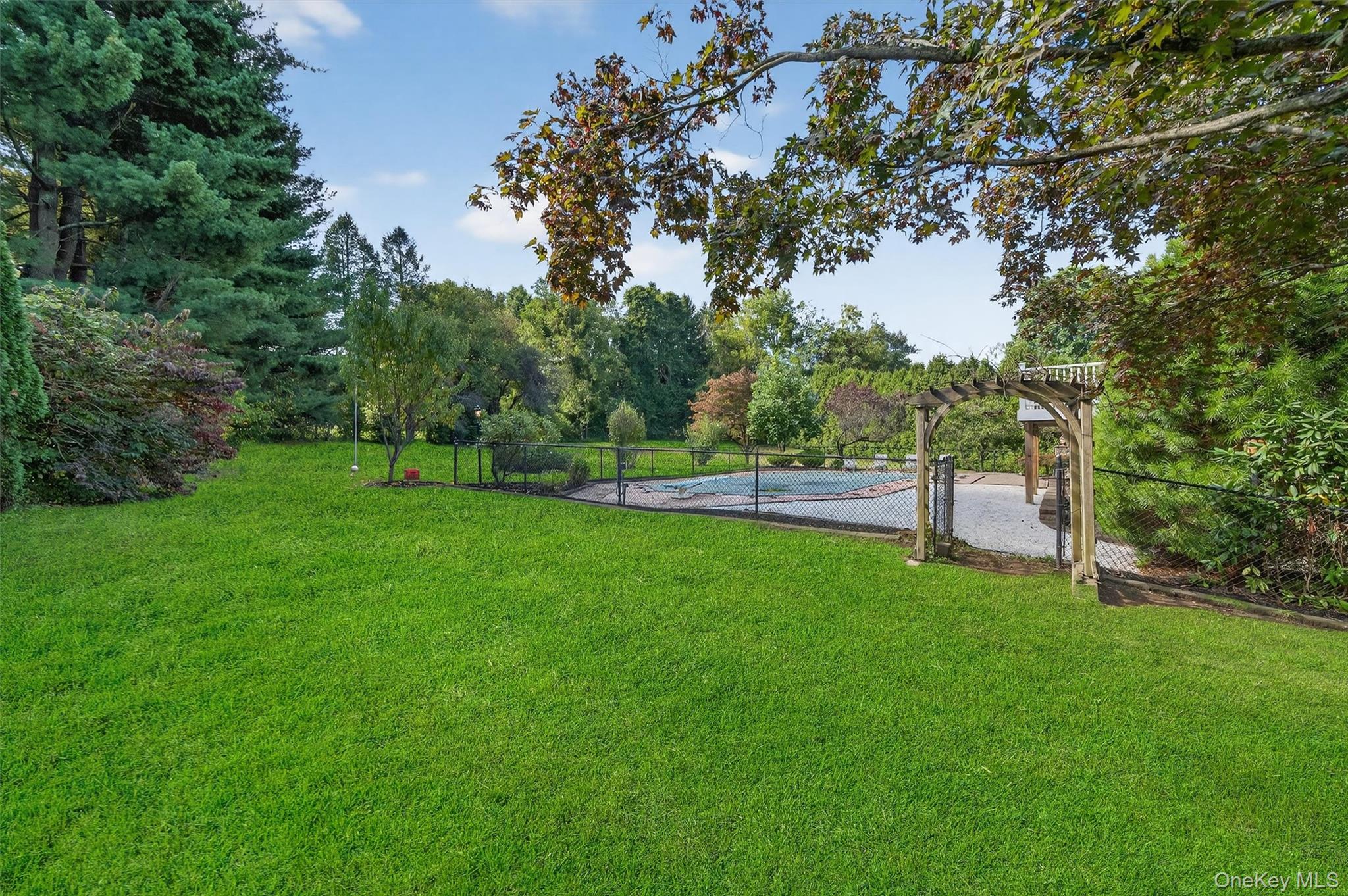 6 Bradner Drive, Warwick, NY 10990