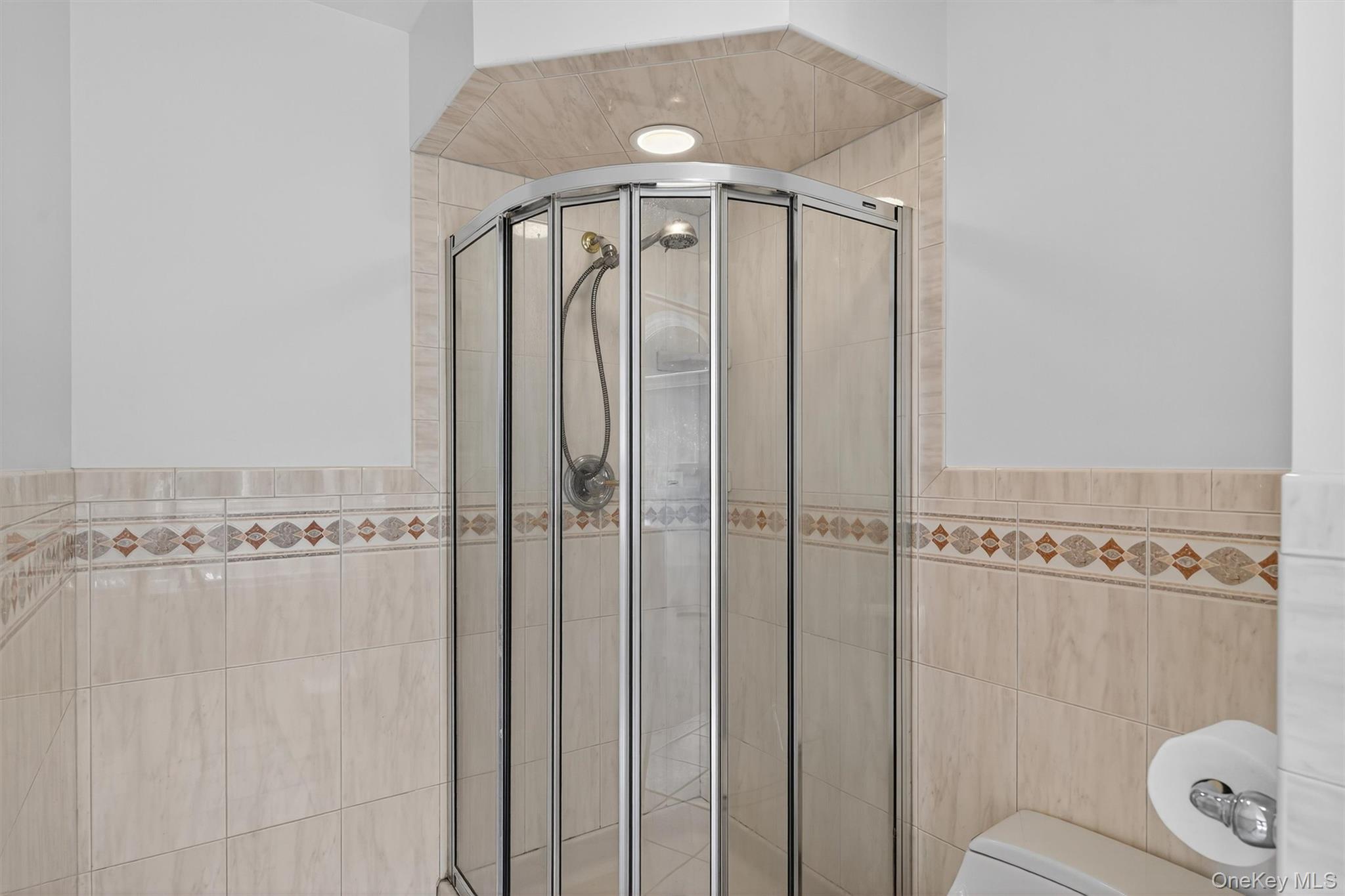 6 Bradner Drive, Warwick, NY 10990