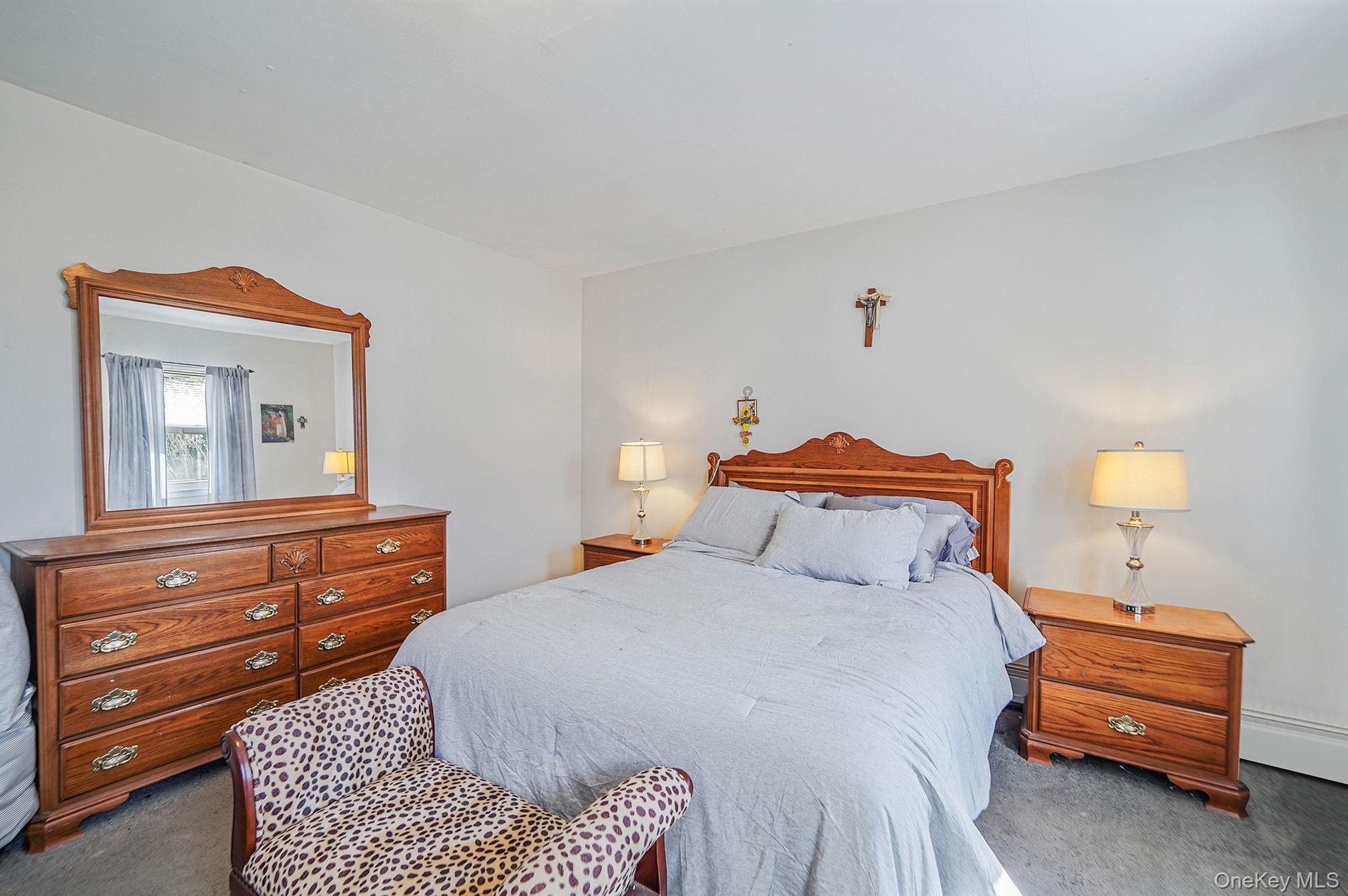 5 Hermart Lane, Ronkonkoma, NY 11779