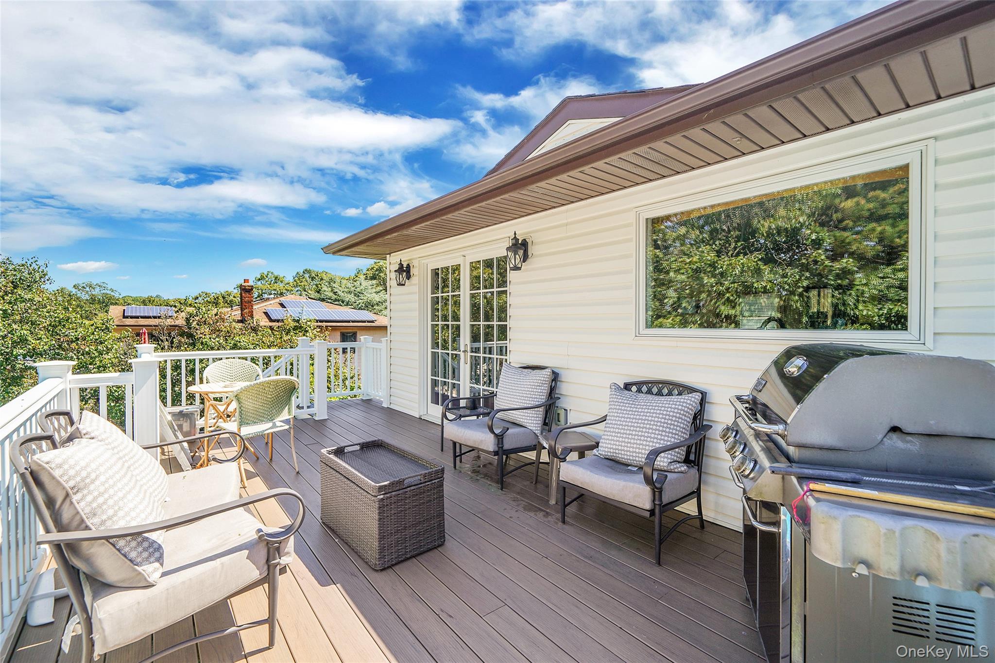 5 Hermart Lane, Ronkonkoma, NY 11779