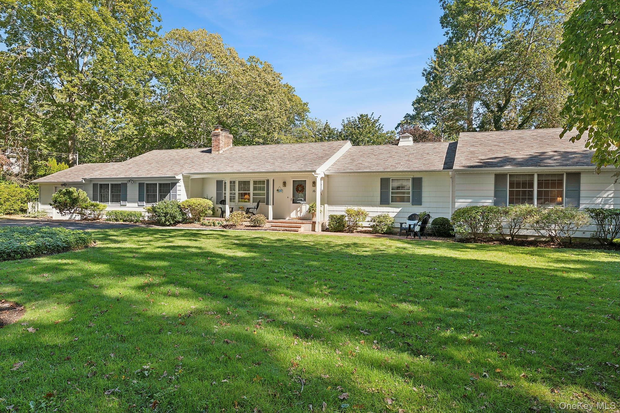 16 Primrose Lane, Aquebogue, NY 11931