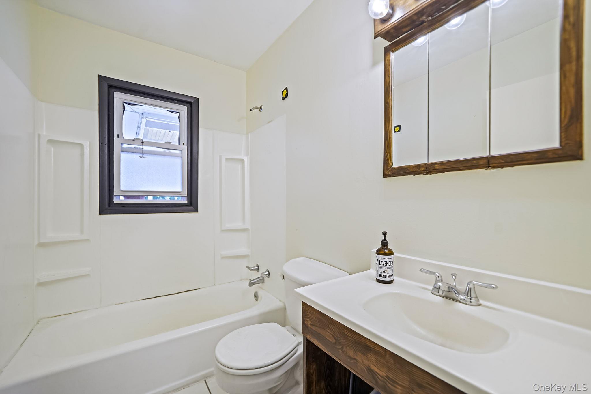 77 Lodge Avenue, Huntington Station, NY 11746