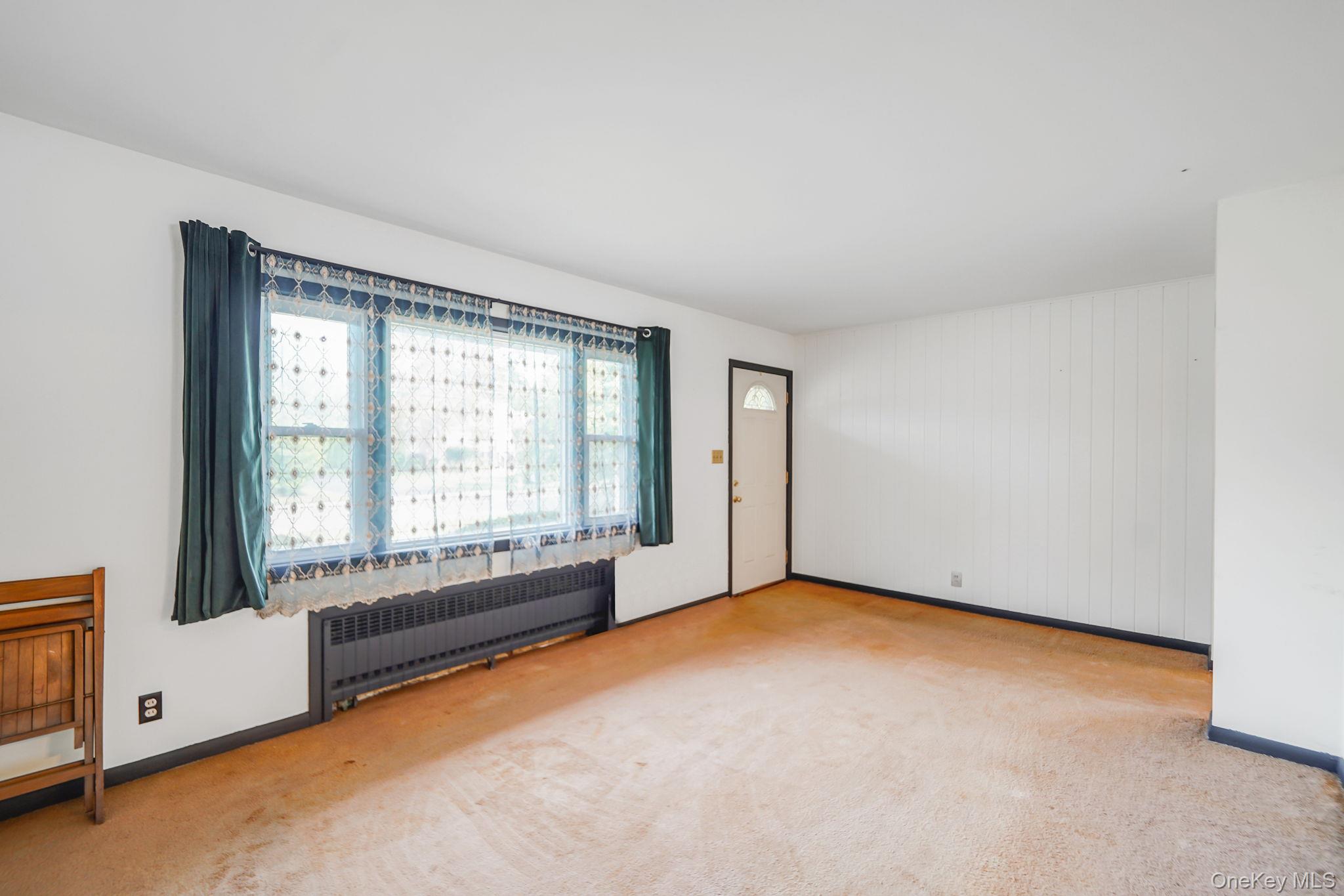 77 Lodge Avenue, Huntington Station, NY 11746