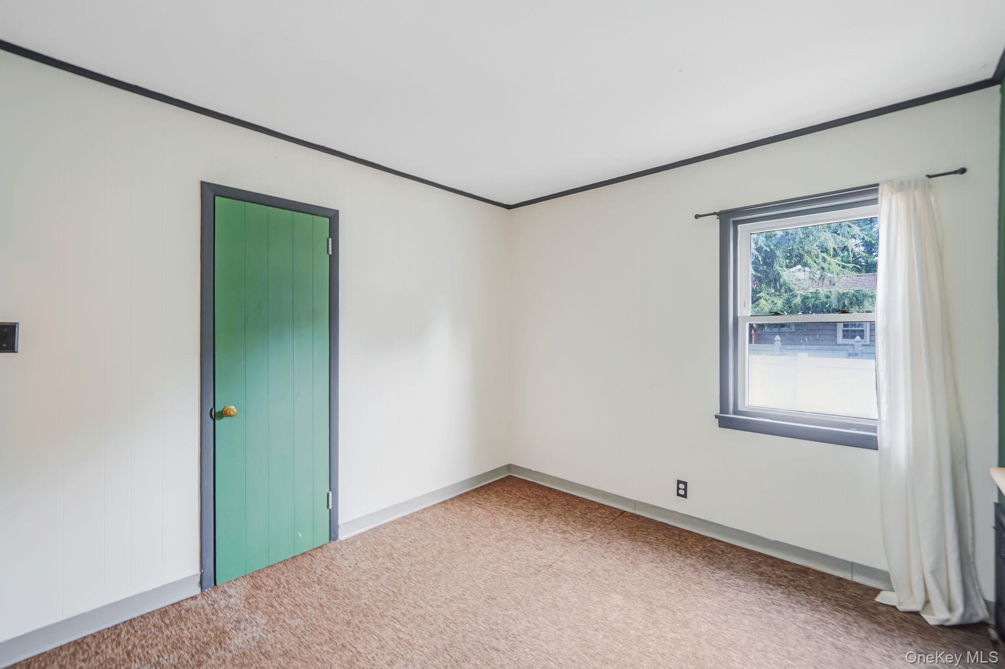 77 Lodge Avenue, Huntington Station, NY 11746