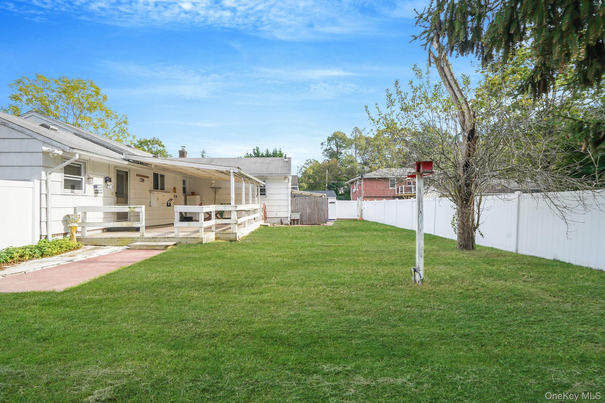 77 Lodge Avenue, Huntington Station, NY 11746