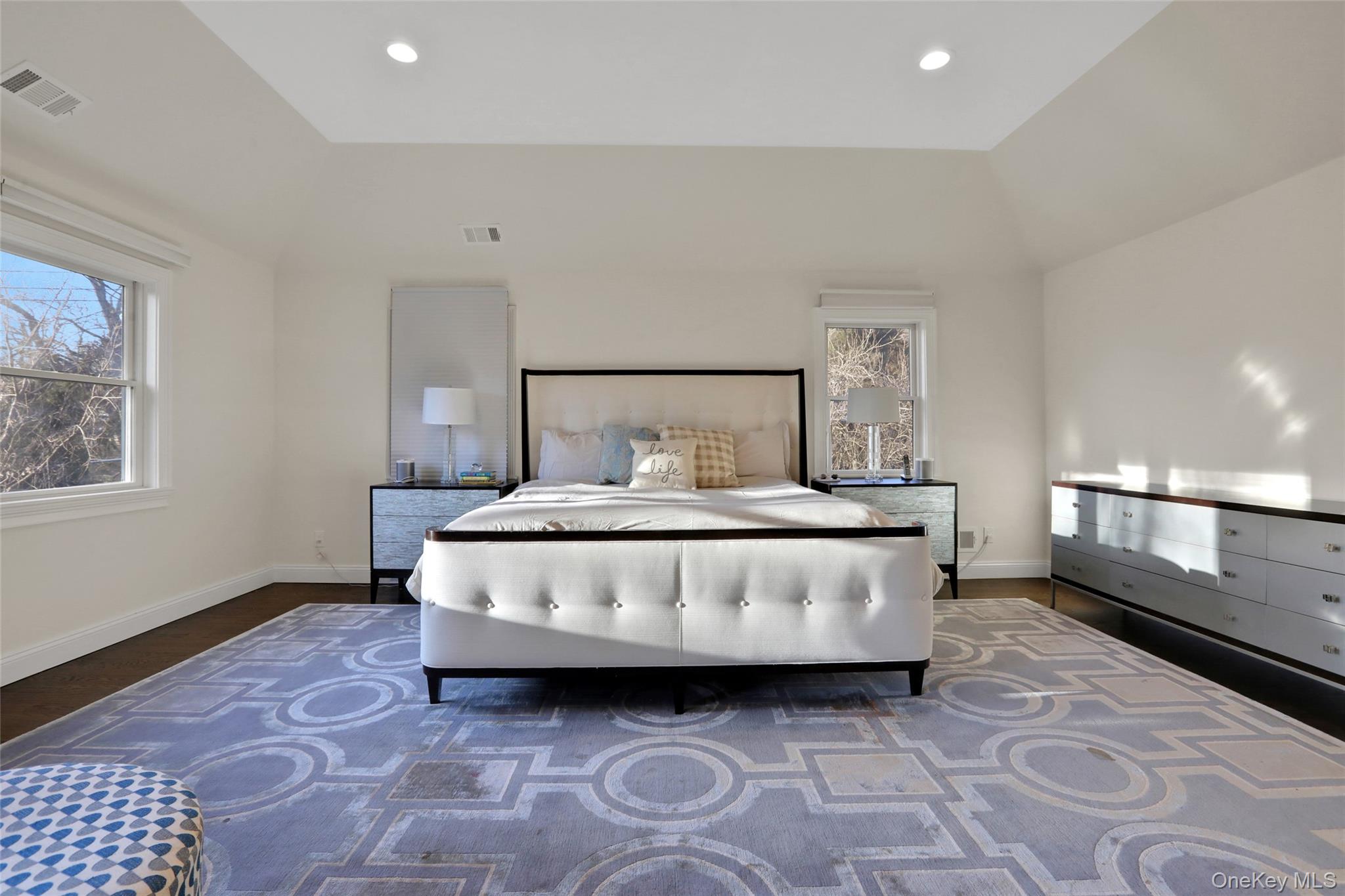 180 Taxter Road, Irvington, NY 10533