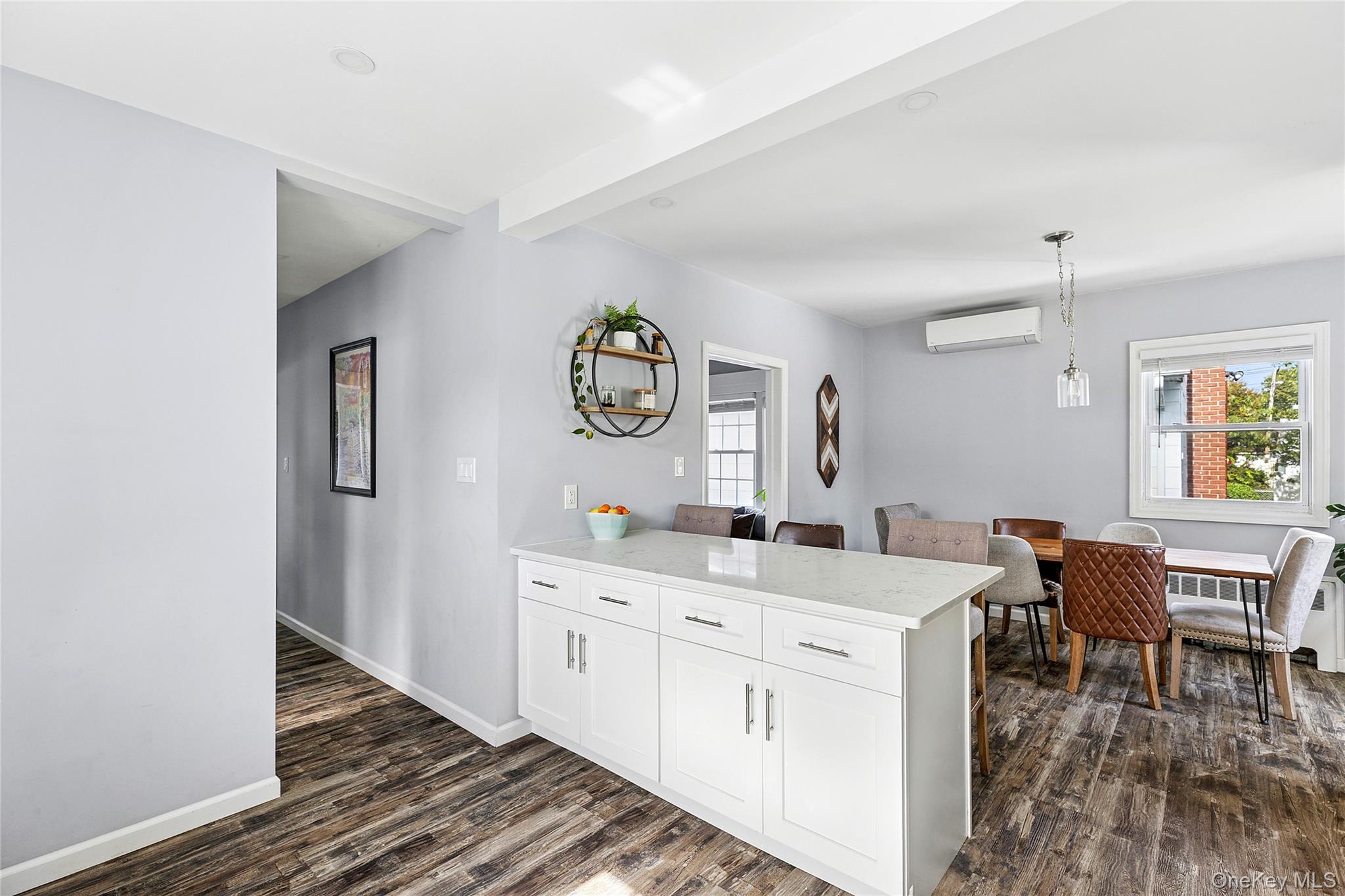 142 Rocklyn Avenue, Lynbrook, NY 11563