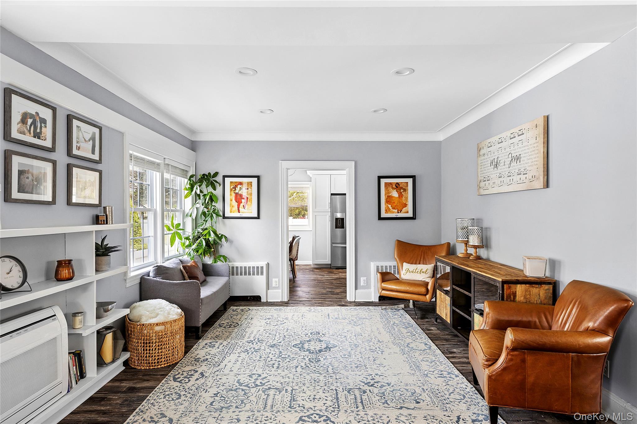 142 Rocklyn Avenue, Lynbrook, NY 11563