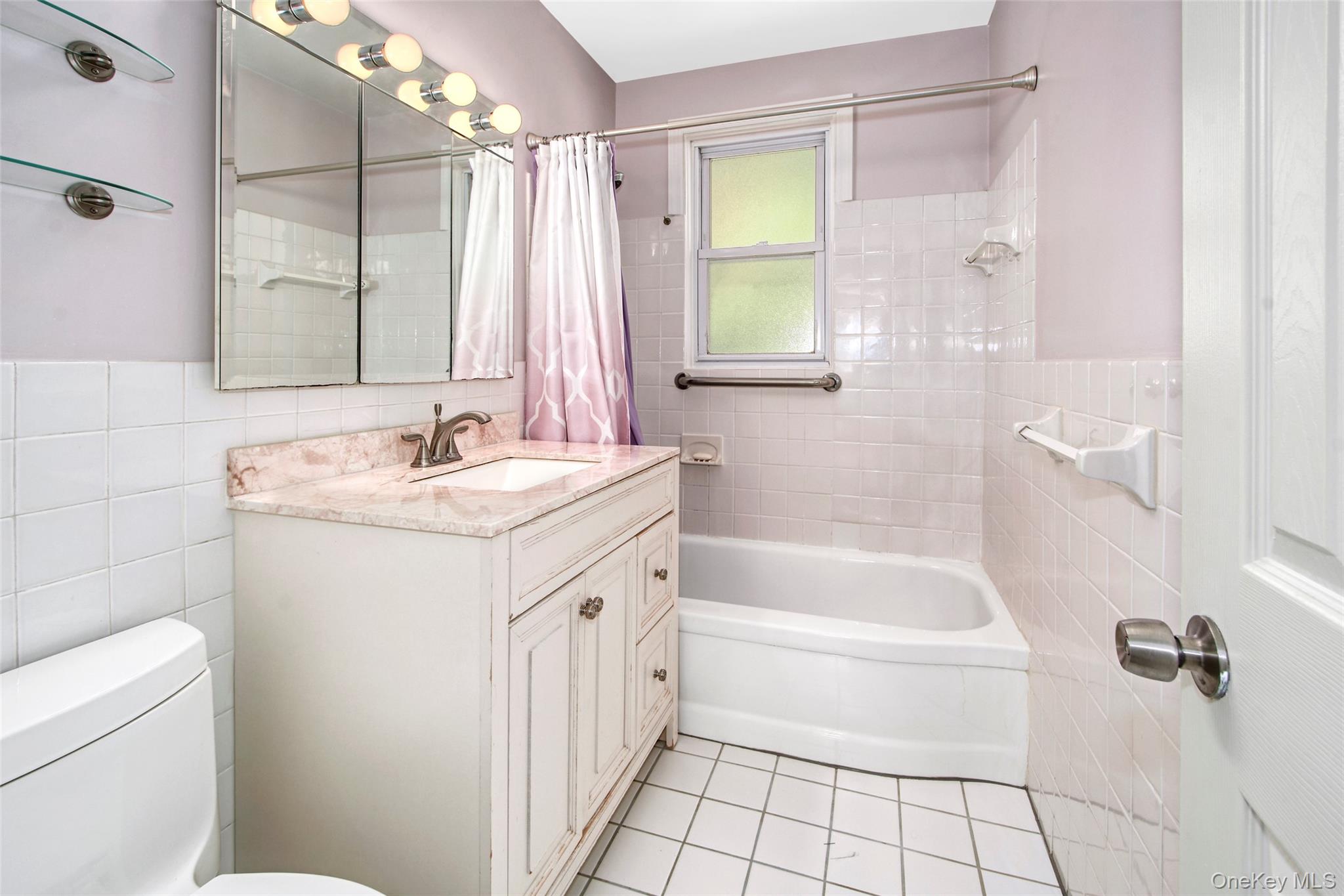 27 Avon Circle # C, Rye Brook, NY 10573