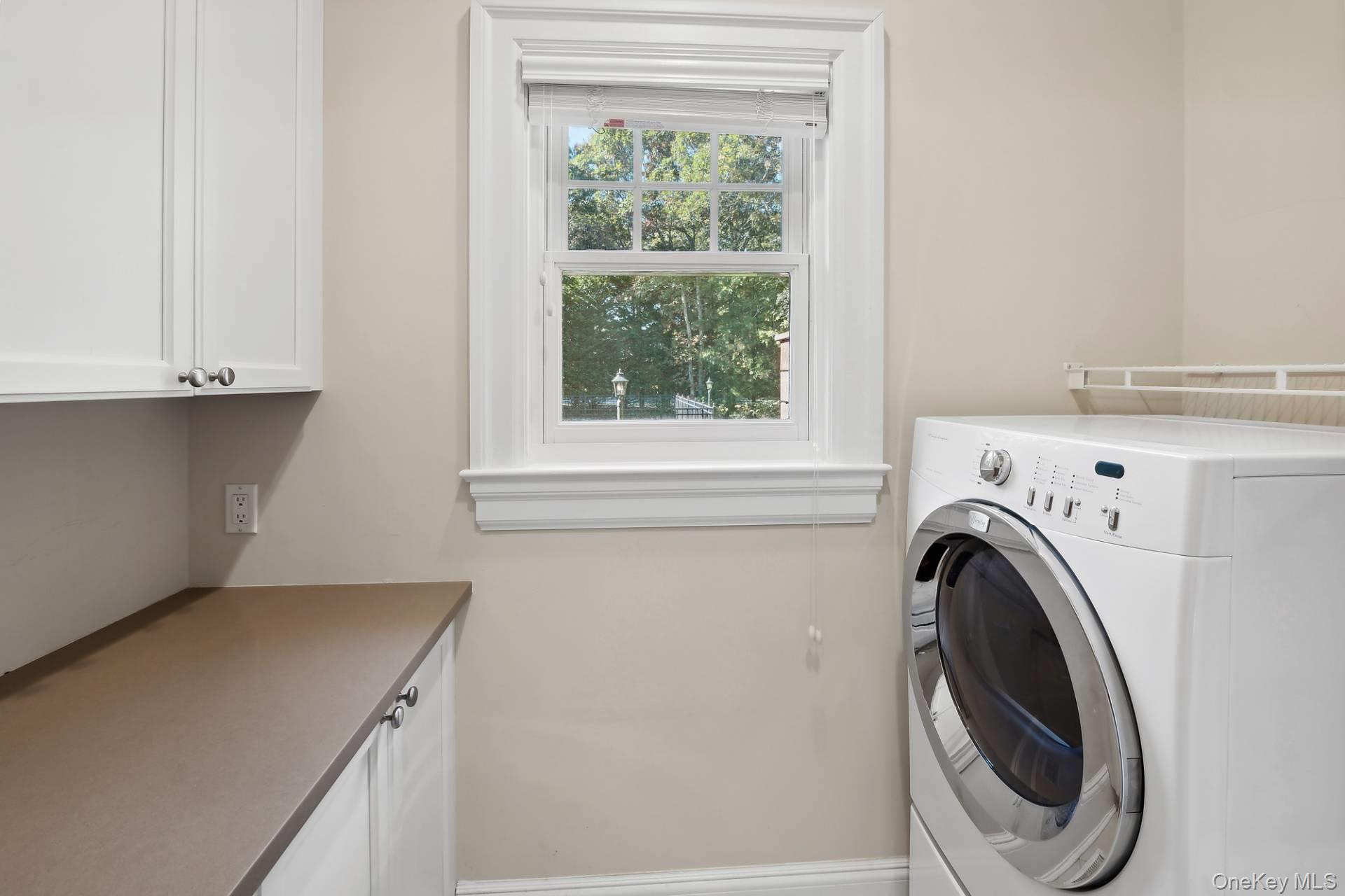 19 Arbutus Road, Quogue, NY 11959