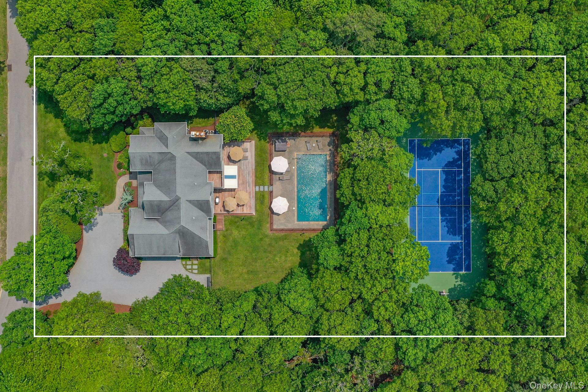 19 Arbutus Road, Quogue, NY 11959