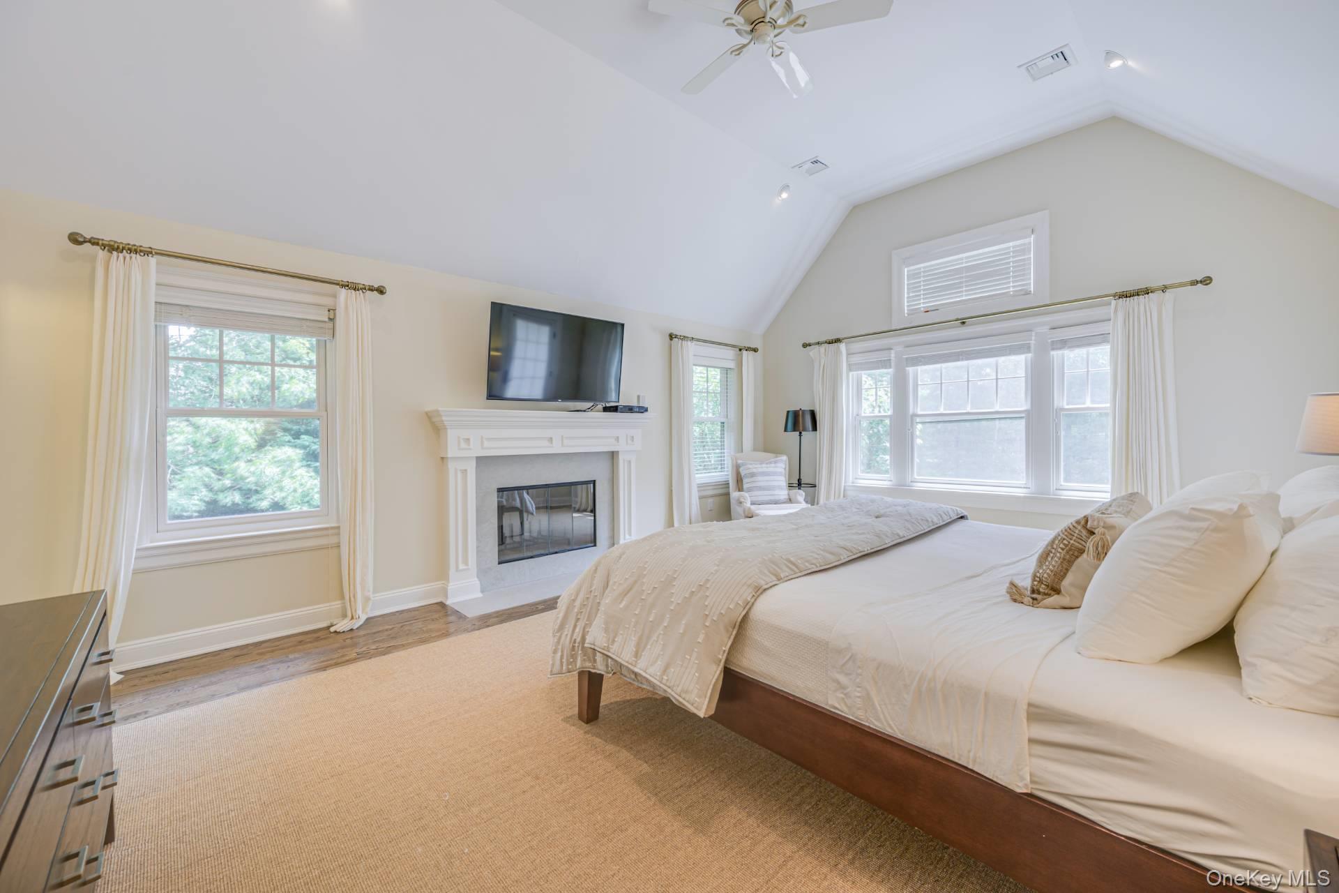 19 Arbutus Road, Quogue, NY 11959