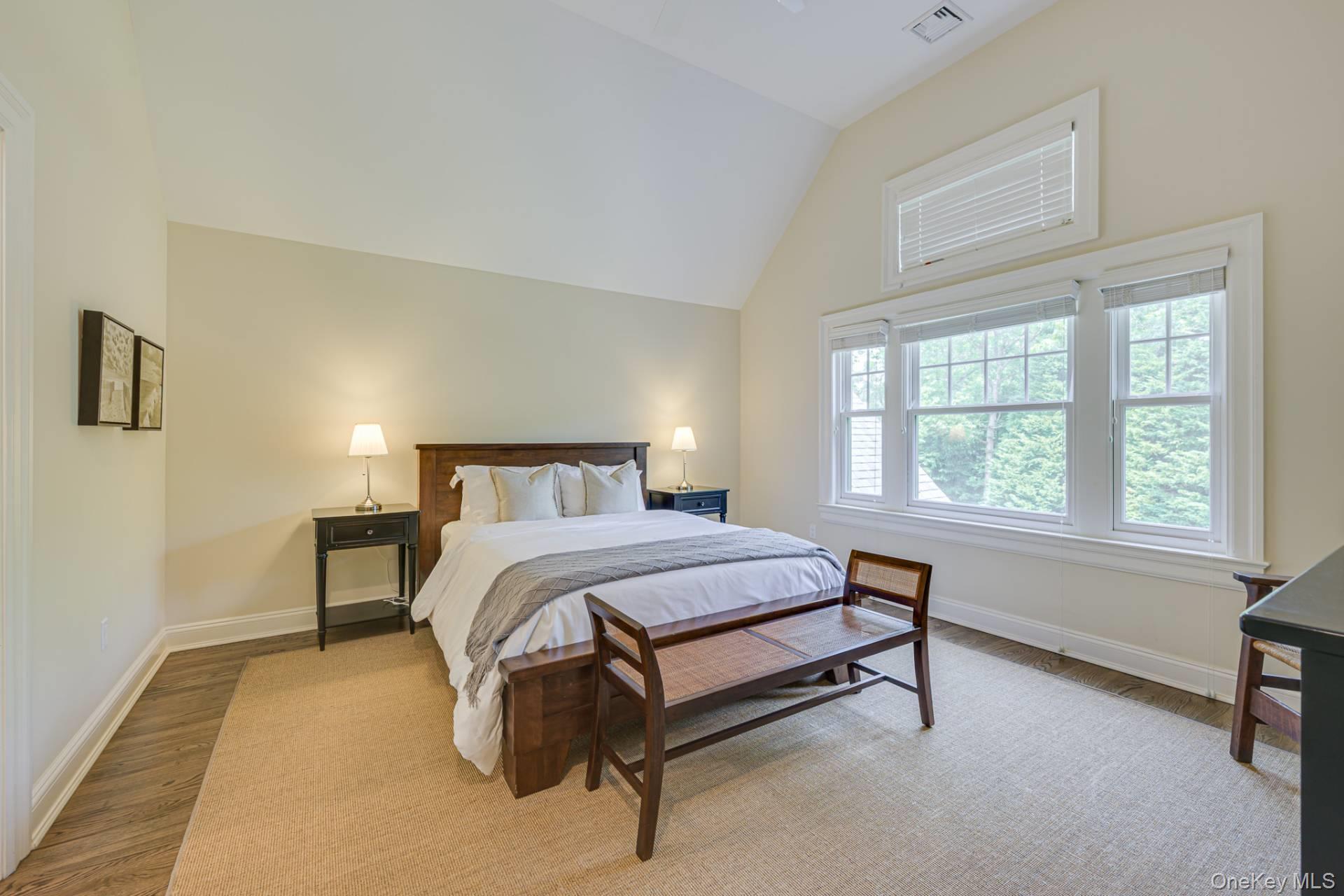 19 Arbutus Road, Quogue, NY 11959