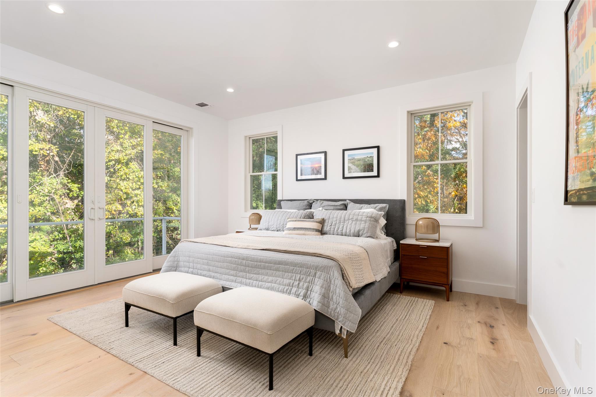 37 Peconic Bay, Southampton, NY 11968