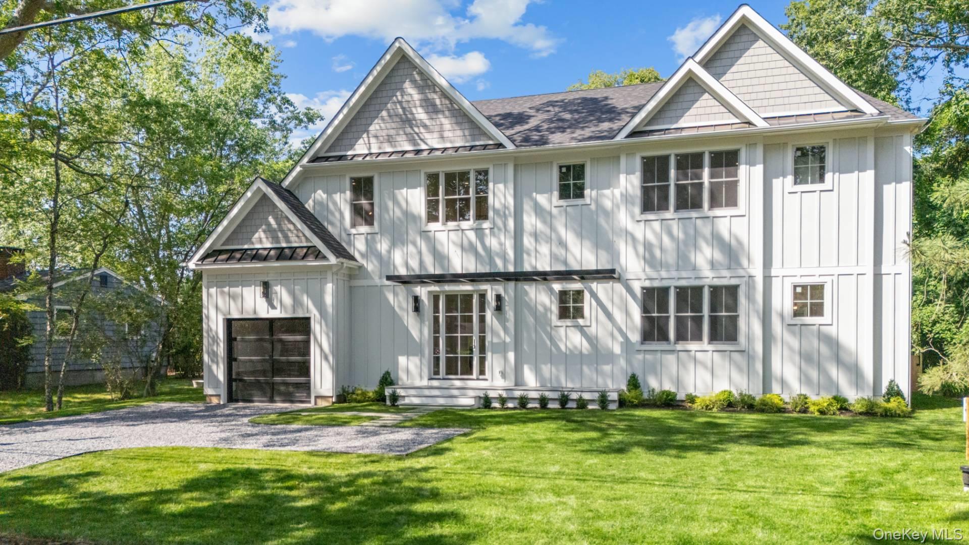 37 Peconic Bay, Southampton, NY 11968