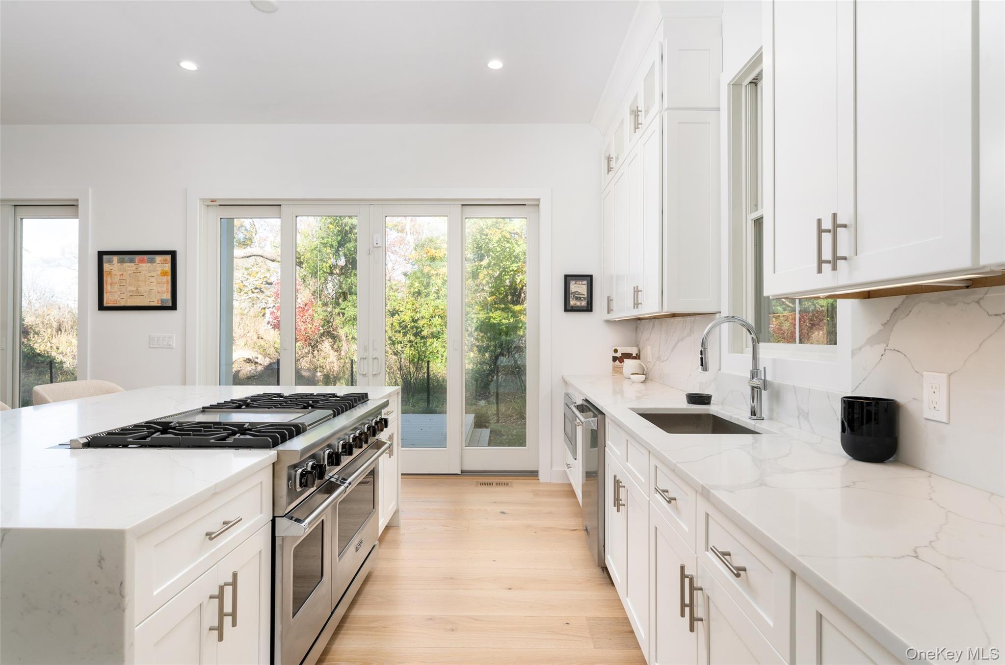 37 Peconic Bay, Southampton, NY 11968