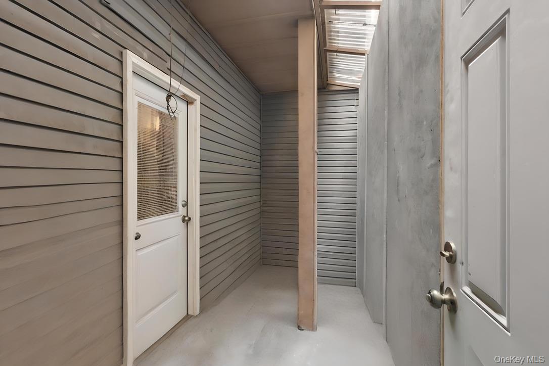 15 Bleecker Street, Brooklyn, NY 11221