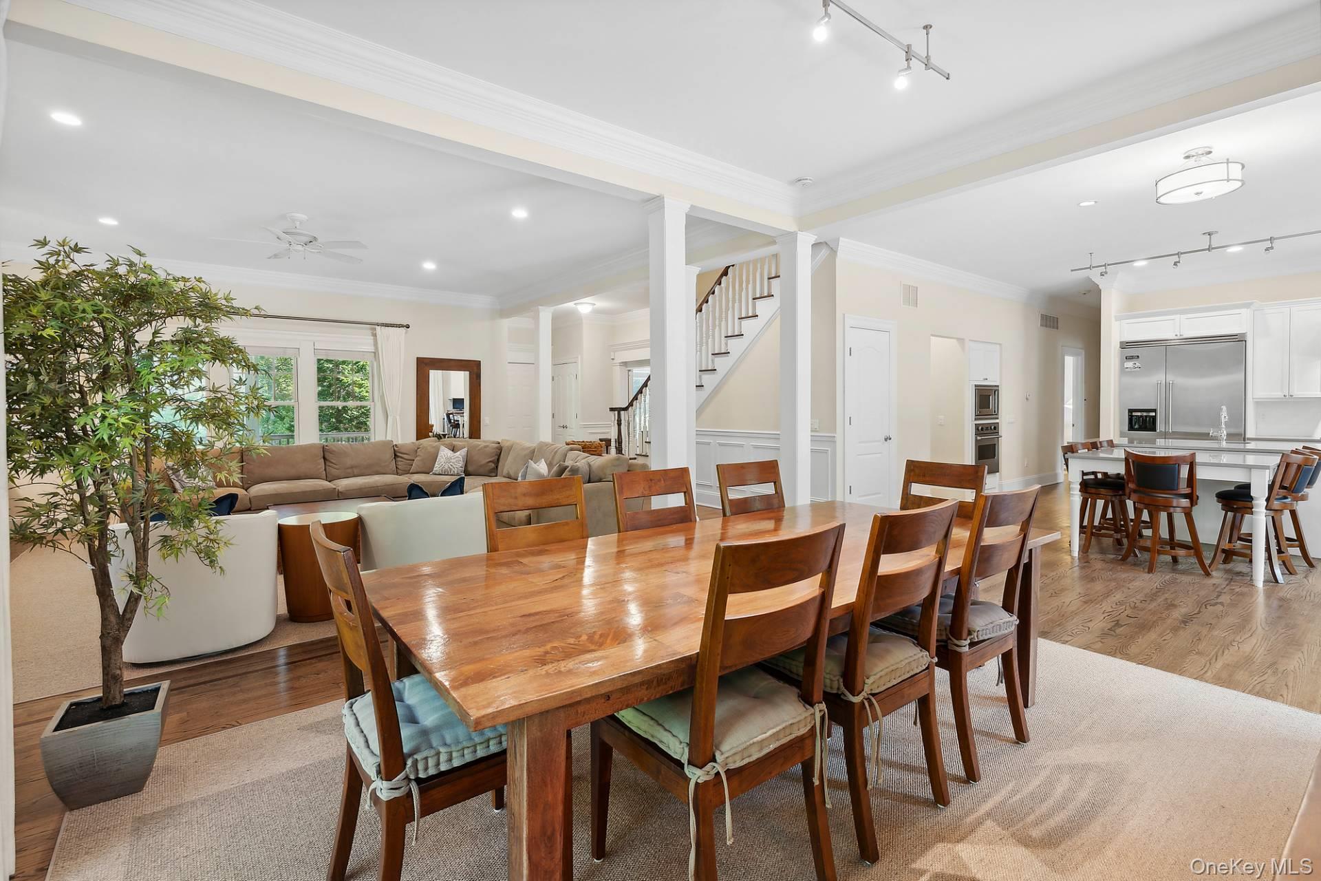 23 Arbutus Road, Quogue, NY 11959