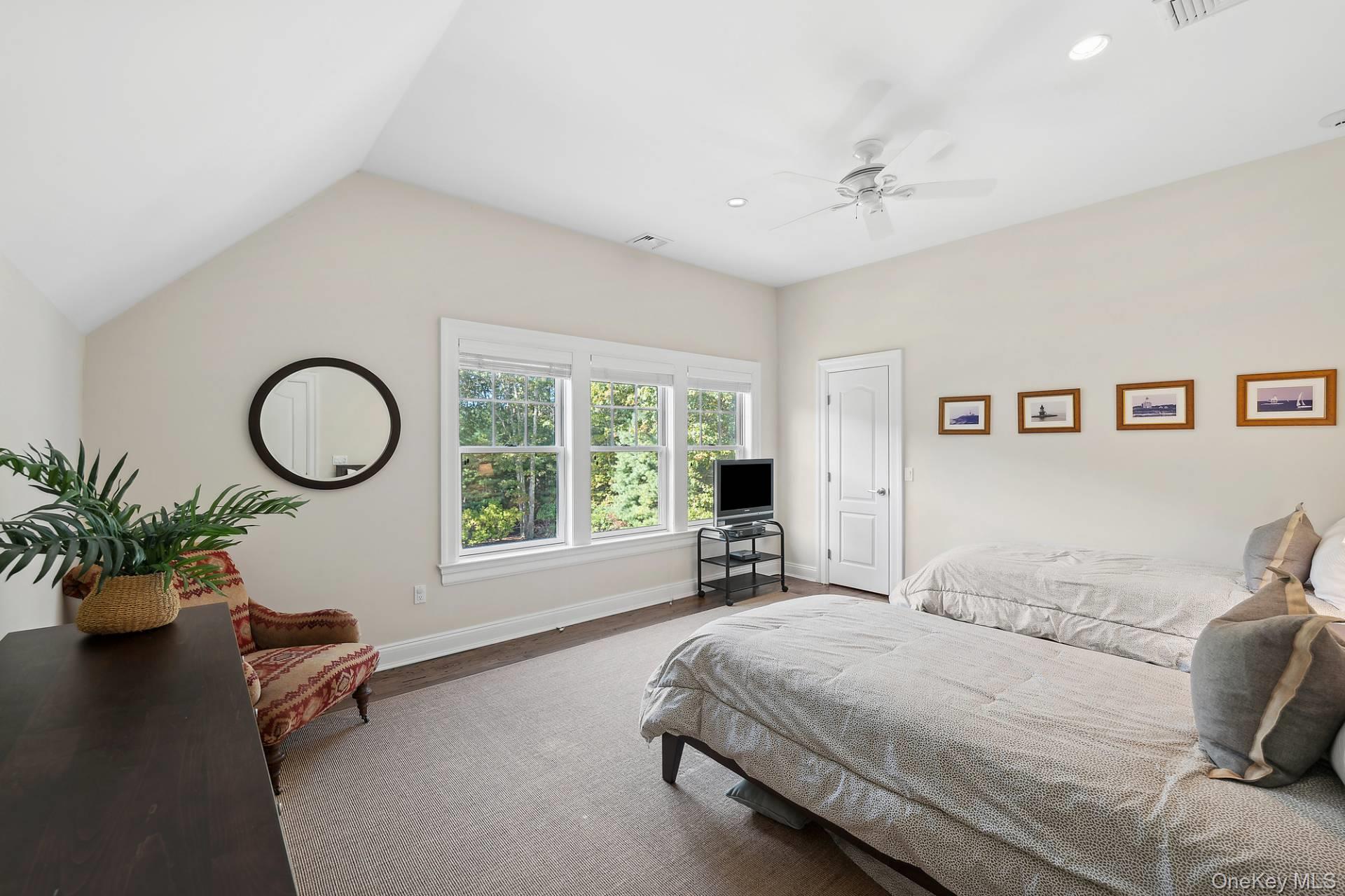 23 Arbutus Road, Quogue, NY 11959