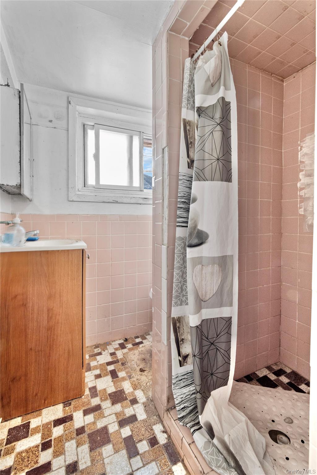 9029 178th Street, Hollis, NY 11423