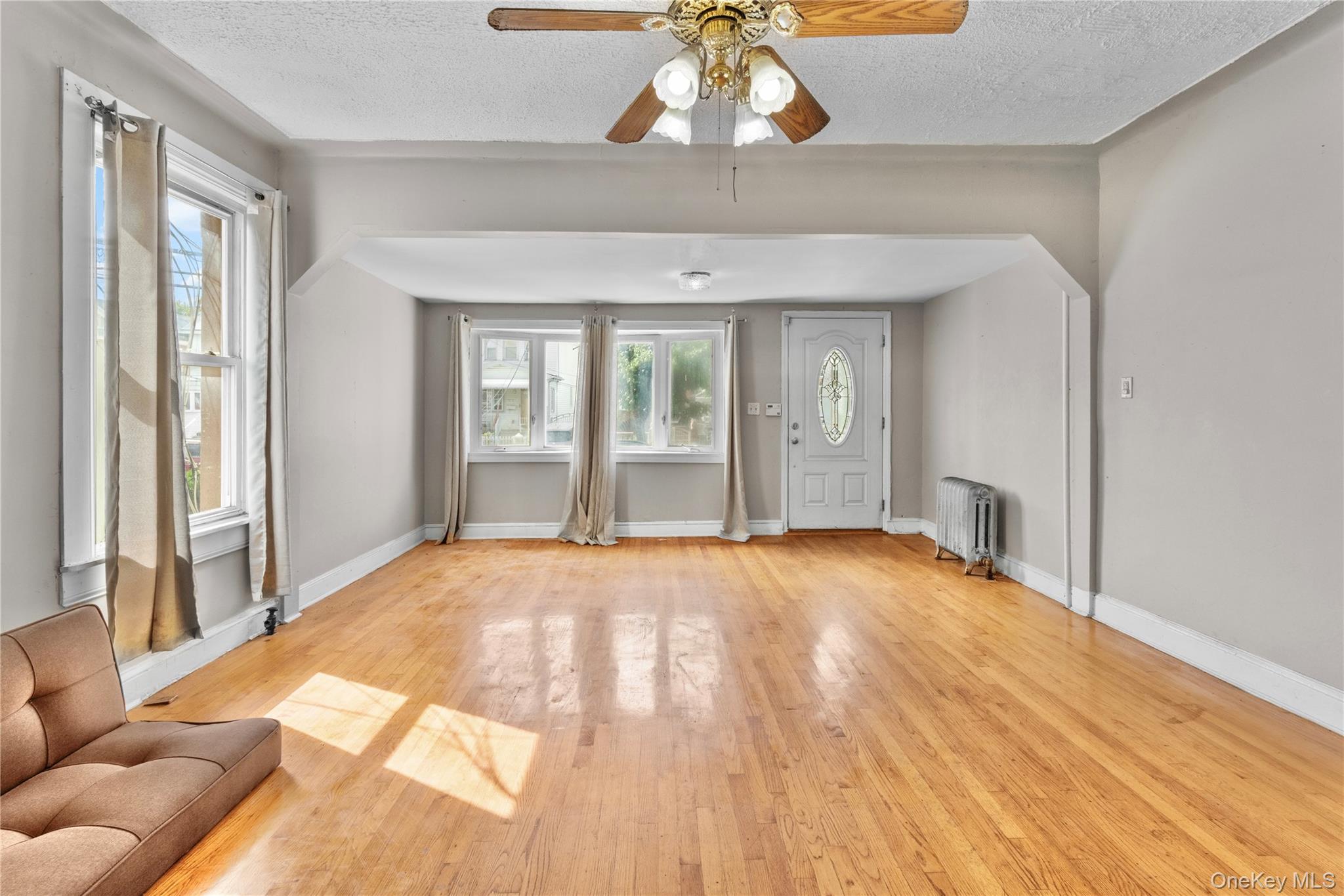 9029 178th Street, Hollis, NY 11423