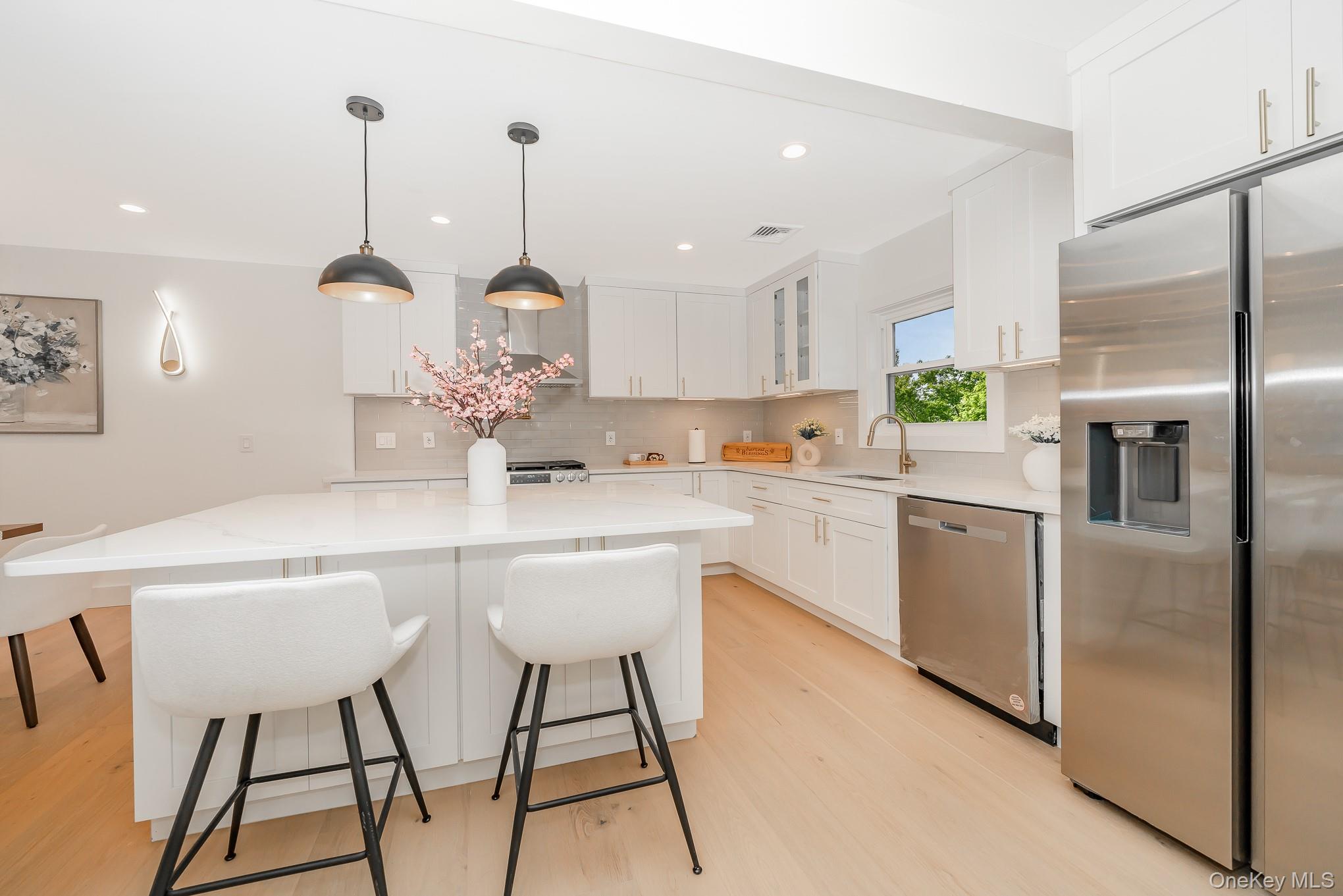 5 Huron Avenue, Massapequa, NY 11758