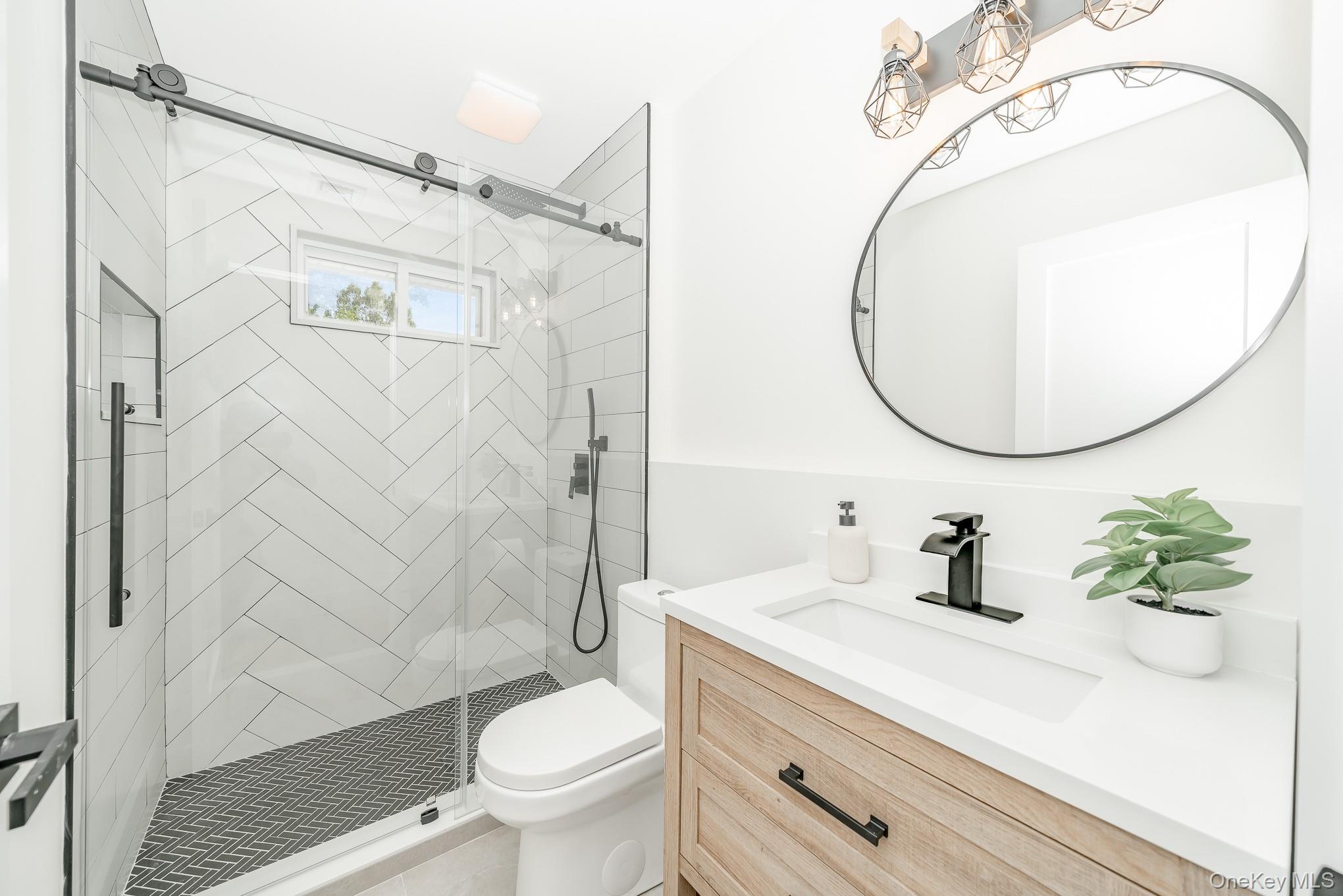 5 Huron Avenue, Massapequa, NY 11758