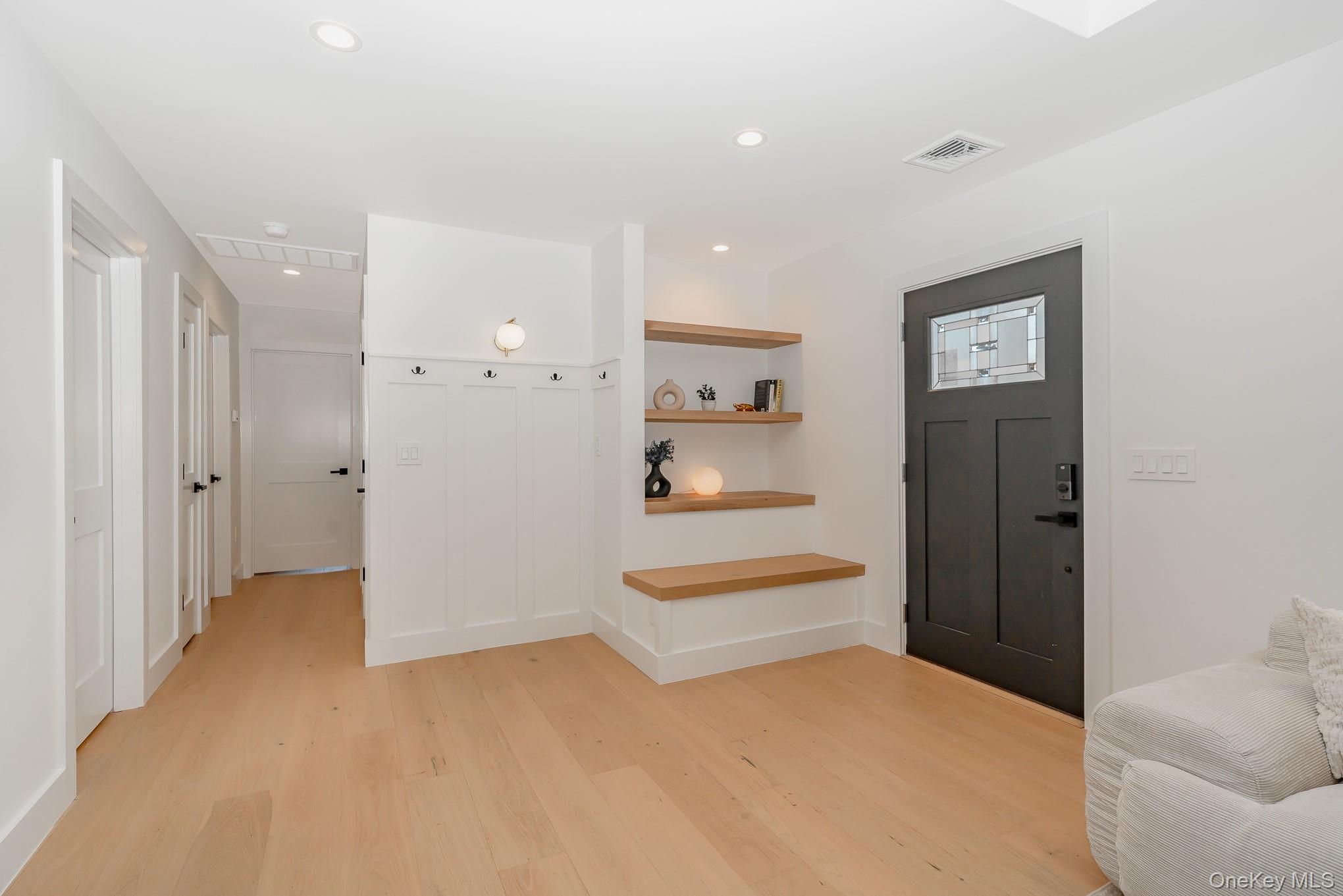 5 Huron Avenue, Massapequa, NY 11758