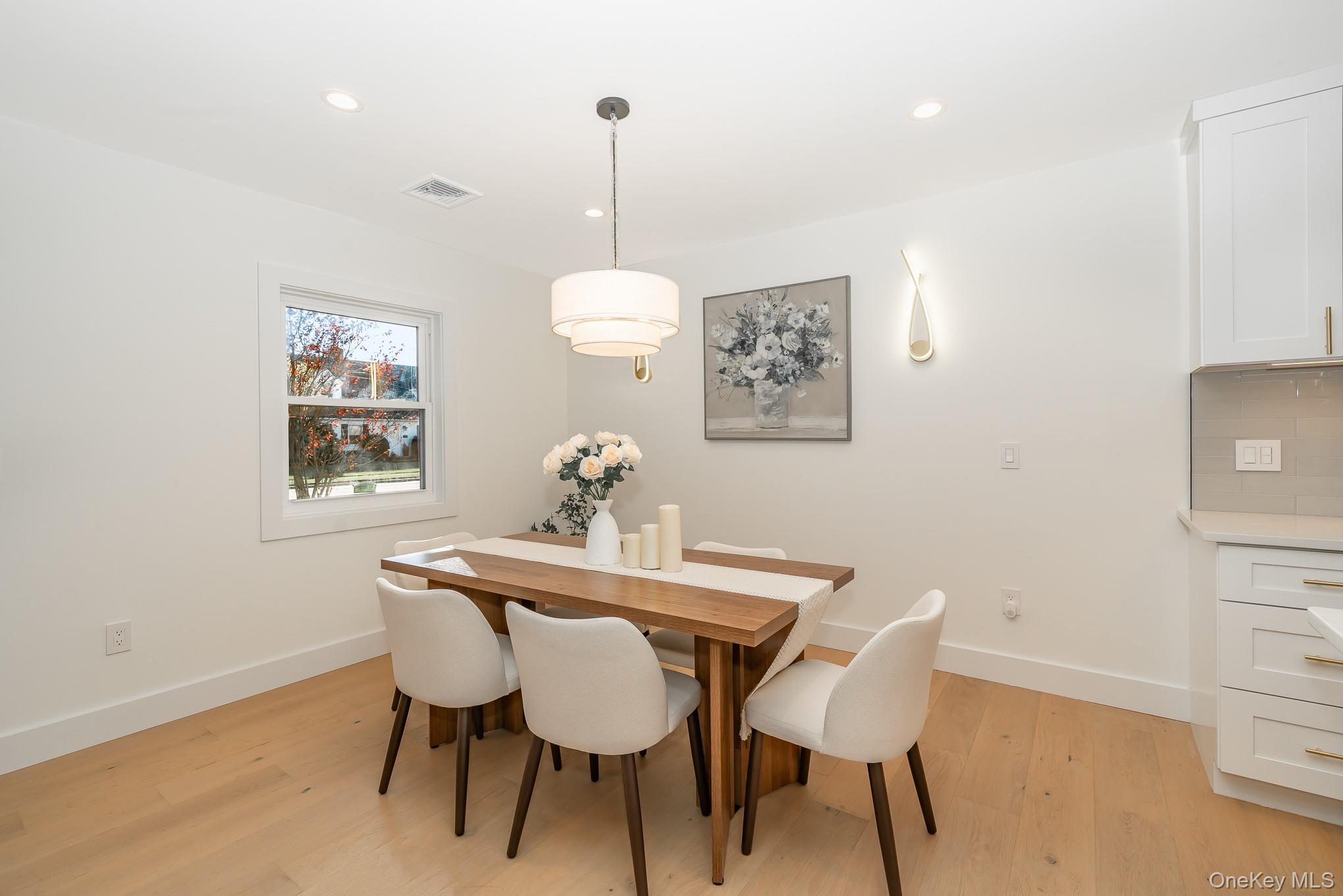 5 Huron Avenue, Massapequa, NY 11758