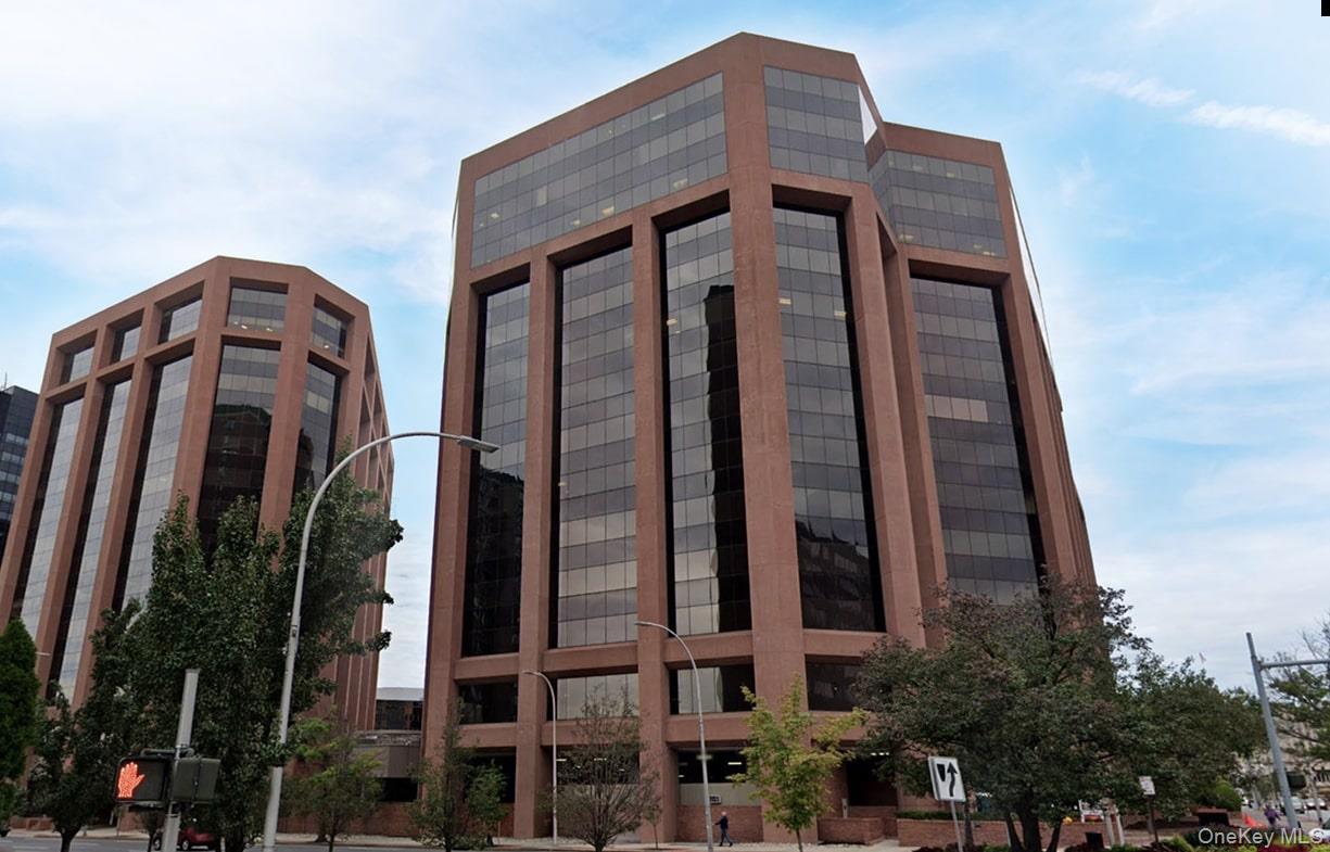 1 Martine Avenue # 812, White Plains, NY 10606