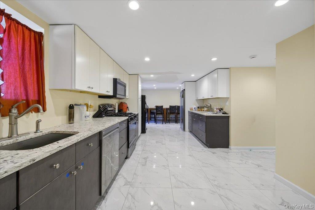 431 Willow Grove Road, Stony Point, NY 10980