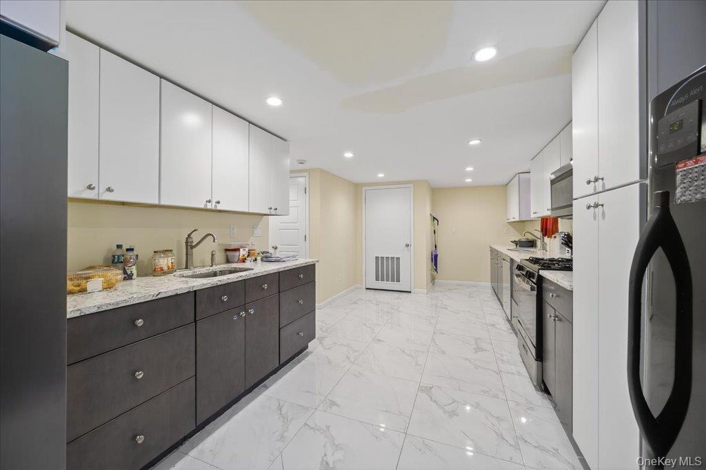 431 Willow Grove Road, Stony Point, NY 10980