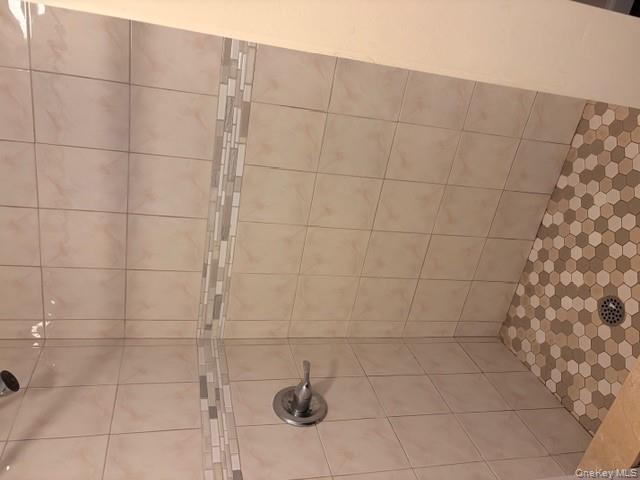 42 Hasbrouck Street, Newburgh, NY 12550