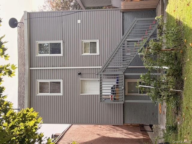 42 Hasbrouck Street, Newburgh, NY 12550