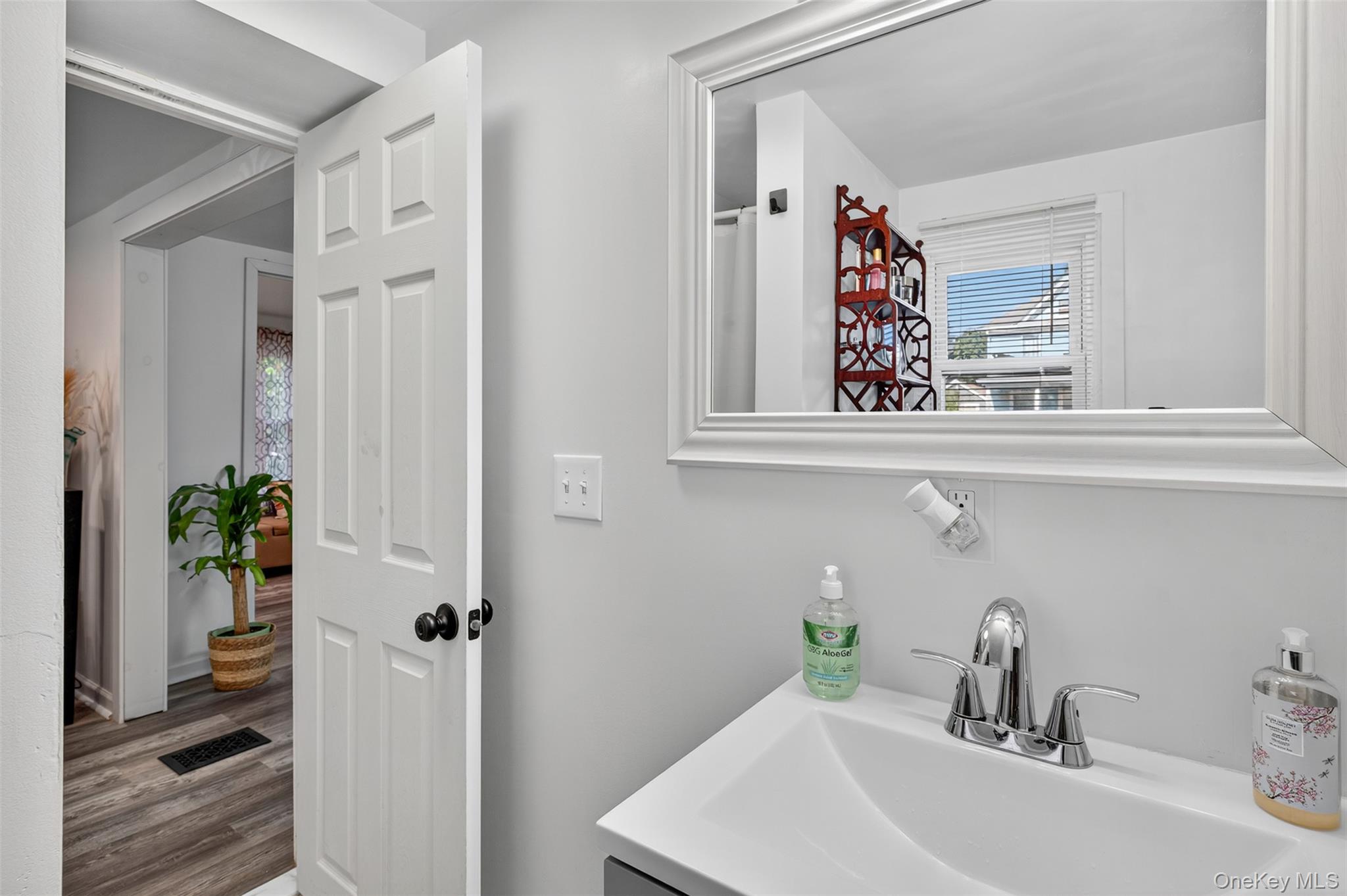 83 Poplar Street, Newburgh, NY 12550