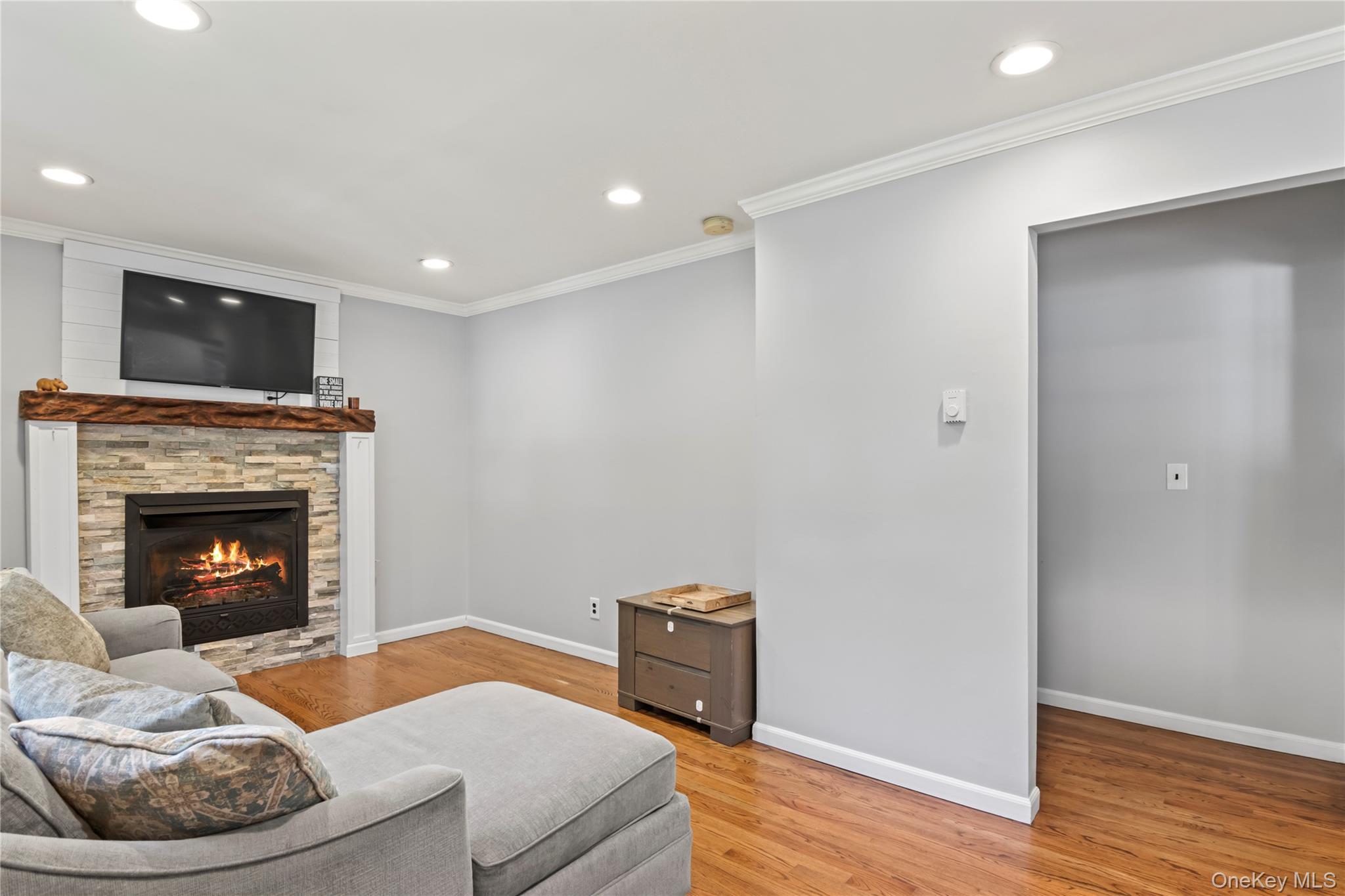 7 Dillmont Drive, Smithtown, NY 11787