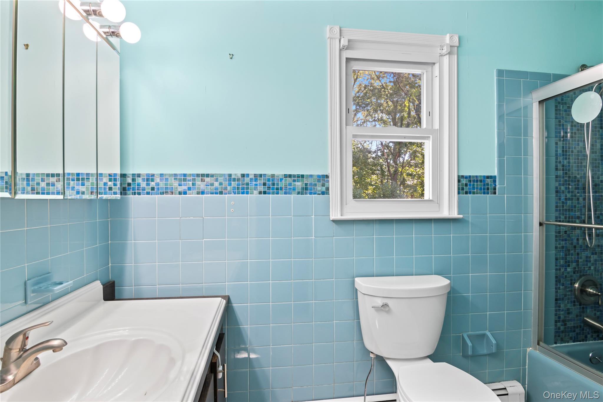 7 Dillmont Drive, Smithtown, NY 11787