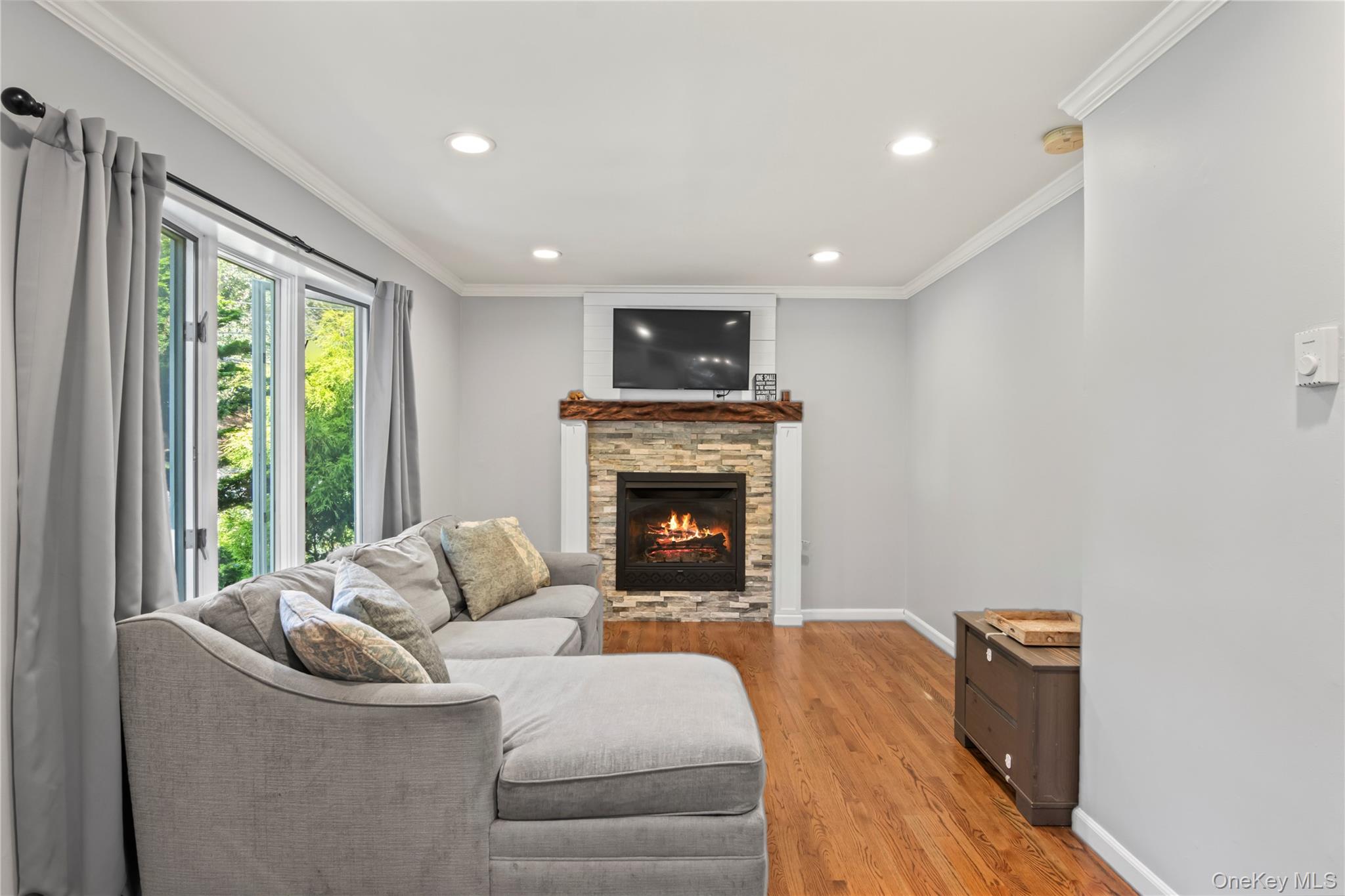 7 Dillmont Drive, Smithtown, NY 11787