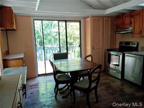 71 Honeywell Lane, Hyde Park, NY 12538