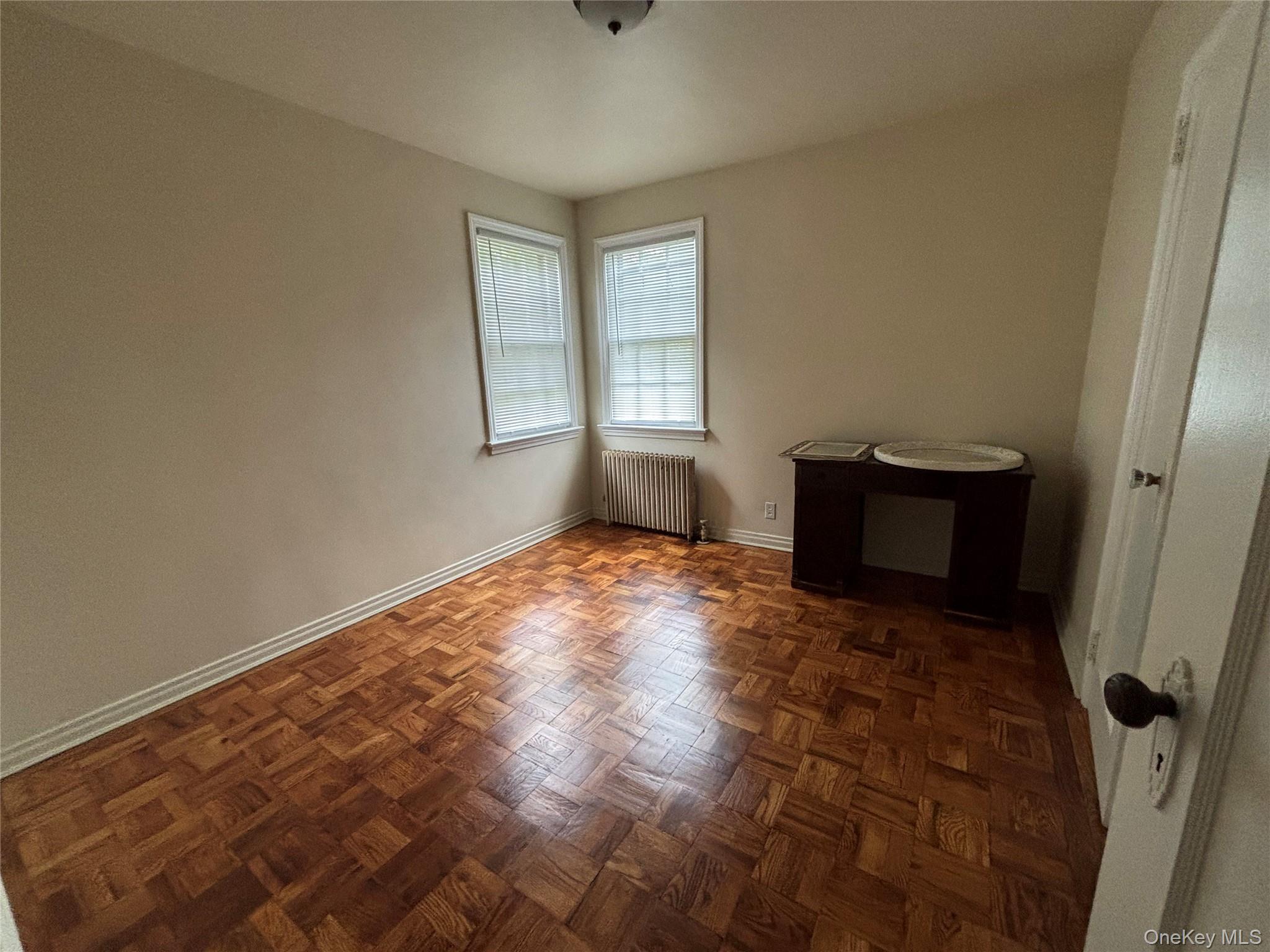 31 Claflin Boulevard, Franklin Square, NY 11010