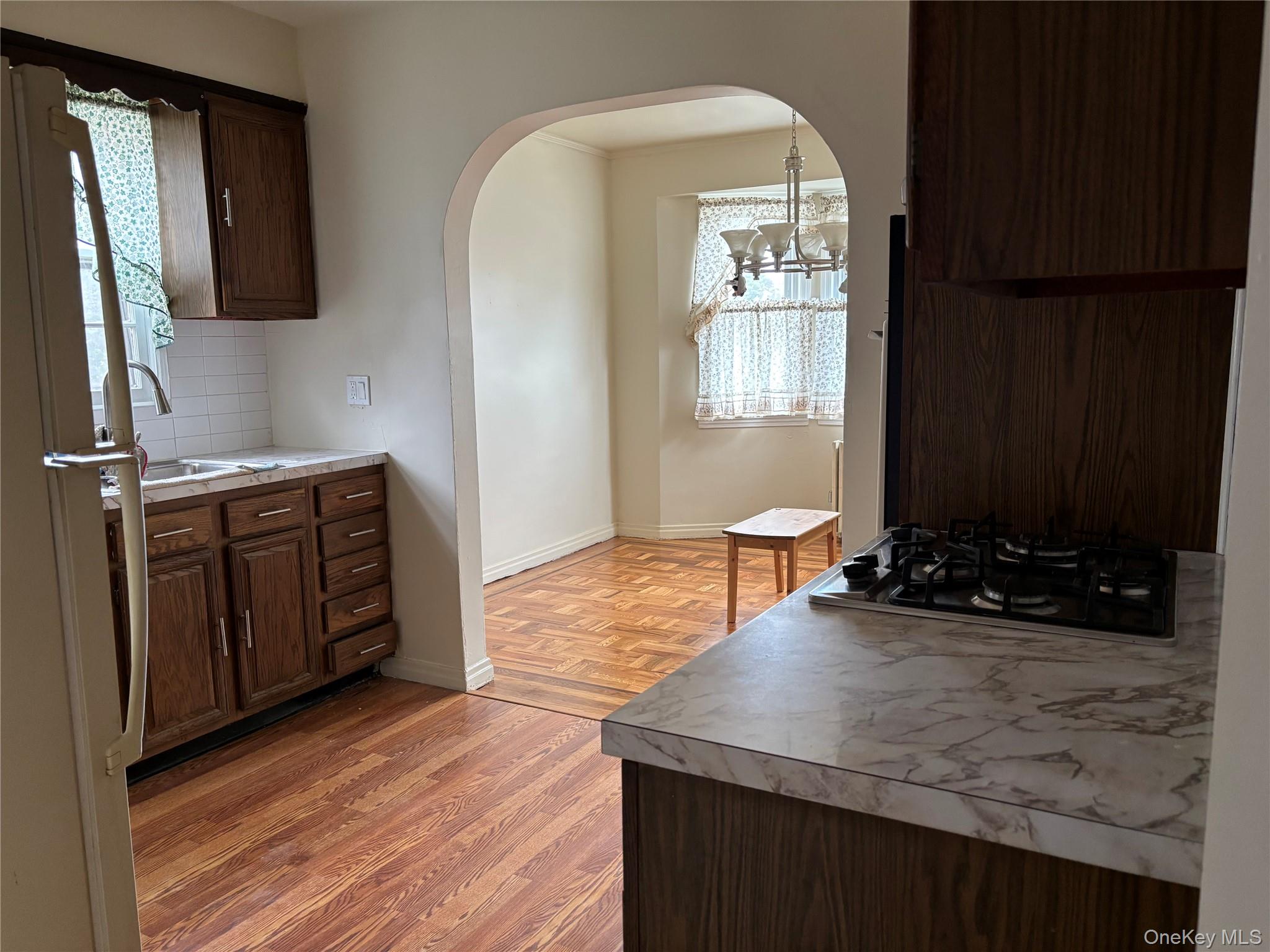 31 Claflin Boulevard, Franklin Square, NY 11010