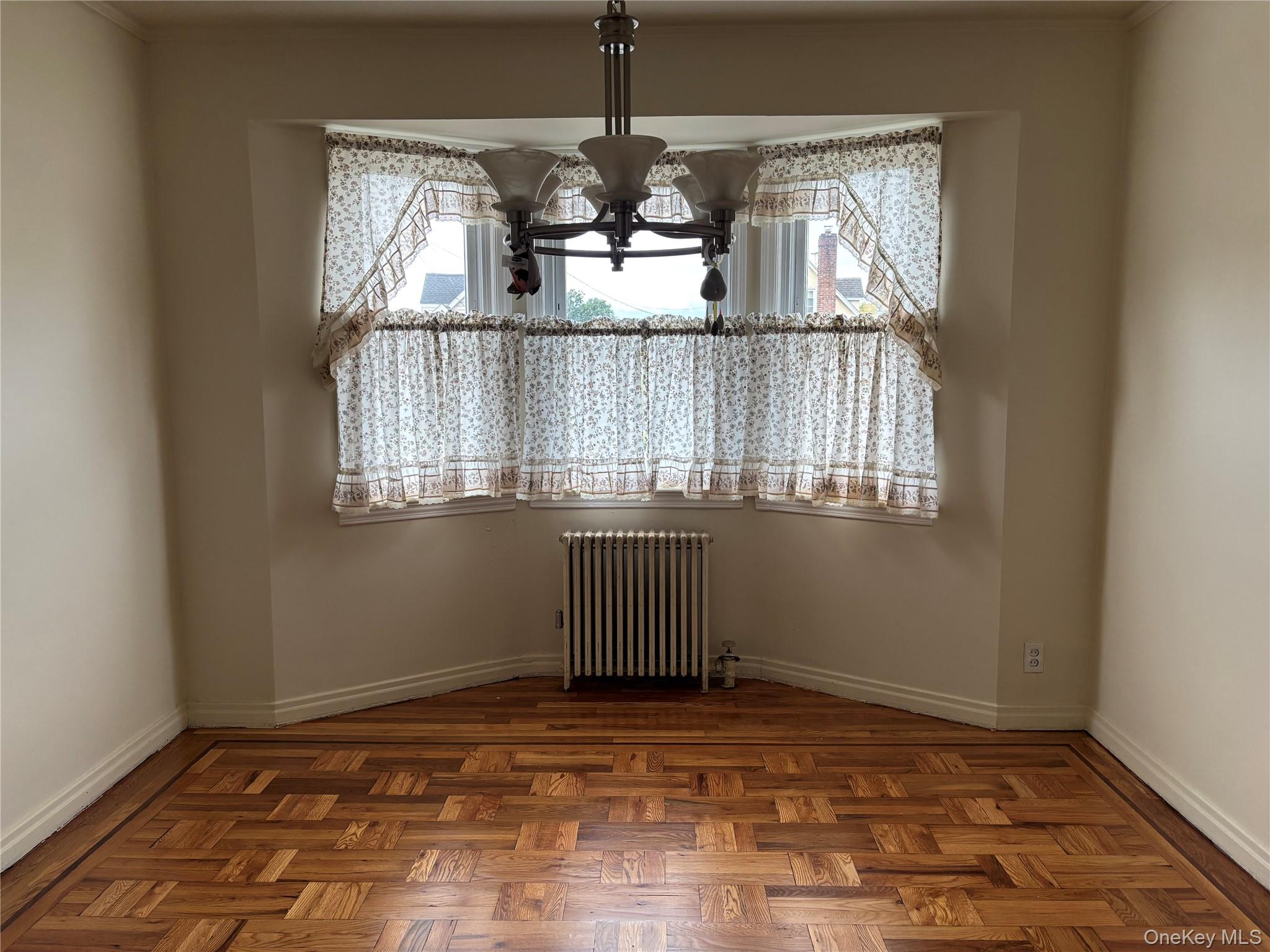 31 Claflin Boulevard, Franklin Square, NY 11010