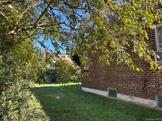 31 Claflin Boulevard, Franklin Square, NY 11010
