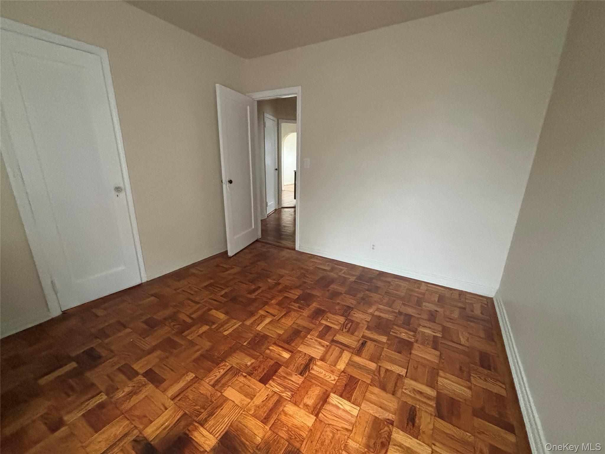 31 Claflin Boulevard, Franklin Square, NY 11010