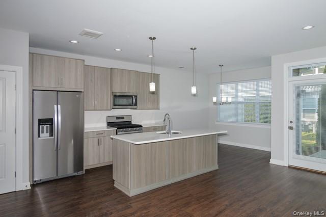 198 Sutton Court # 198, Mount Sinai, NY 11766