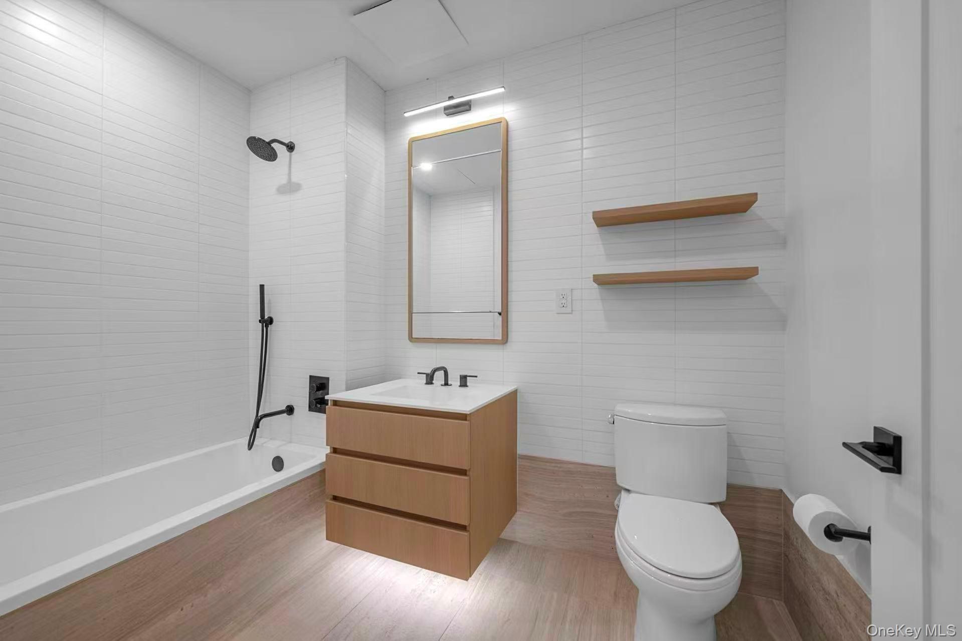 5 Court Square # 6A, Long Island City, NY 11101